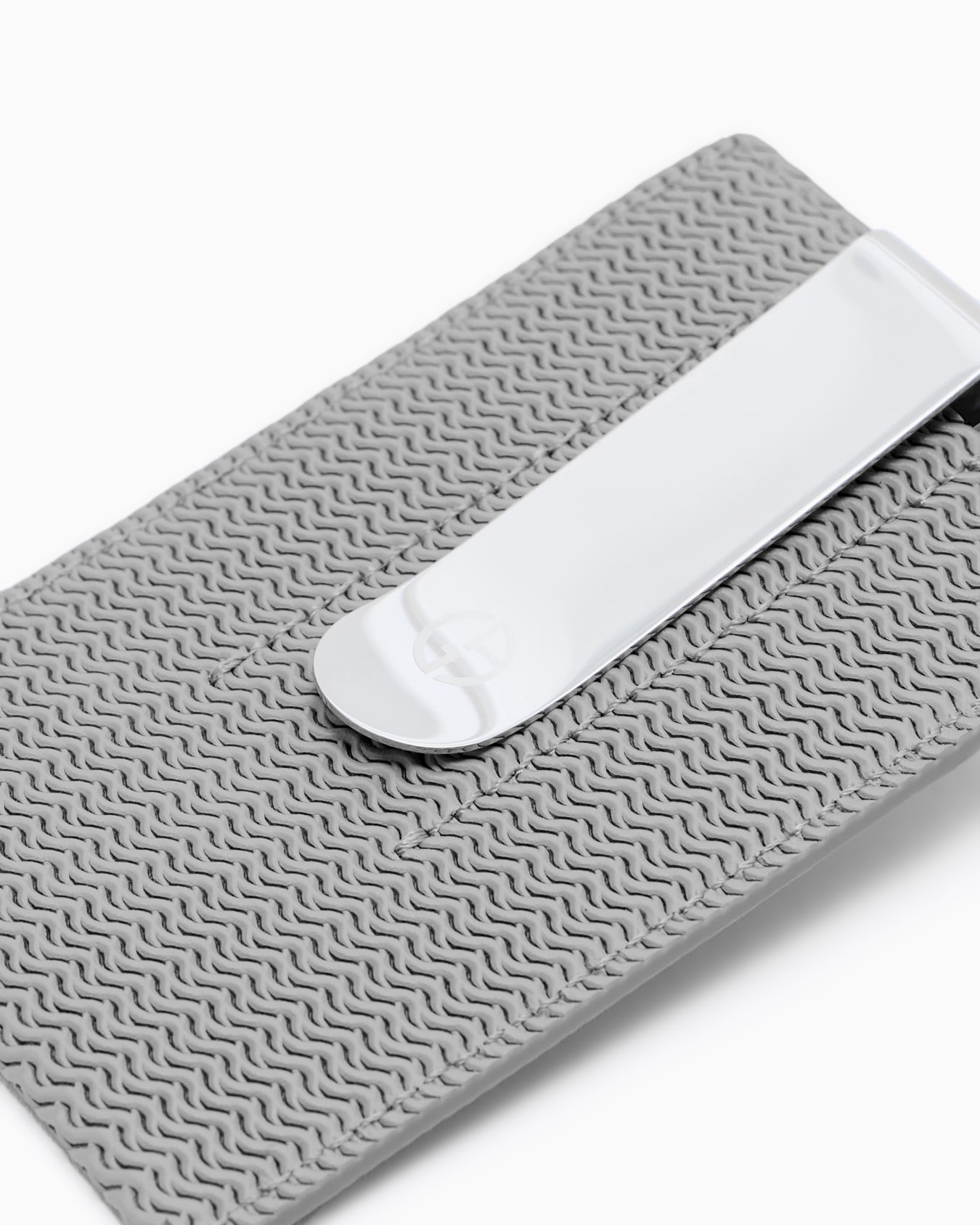 Card holder in embossed leather Slide 3