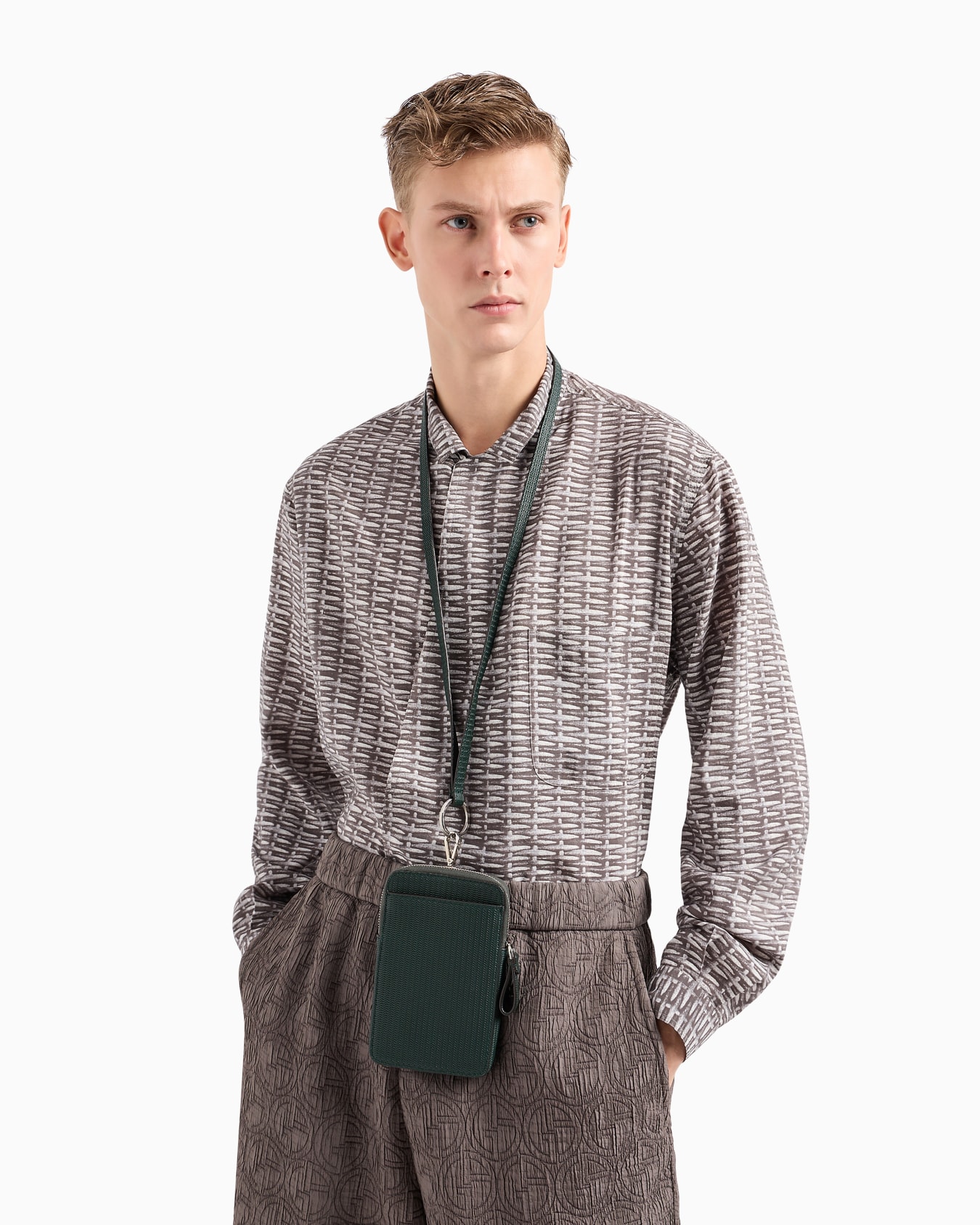 Portacellulare in pelle stampata Slide 5