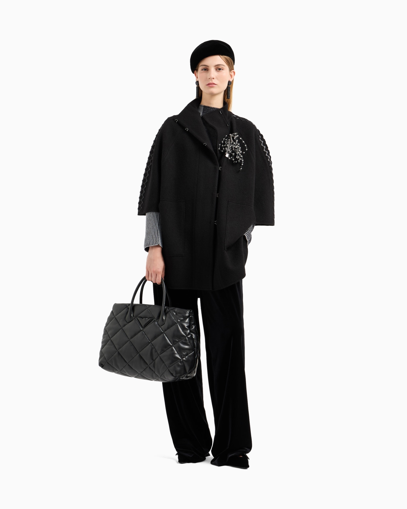 Große Handtasche in gesteppter Nappa-Optik Folie 5