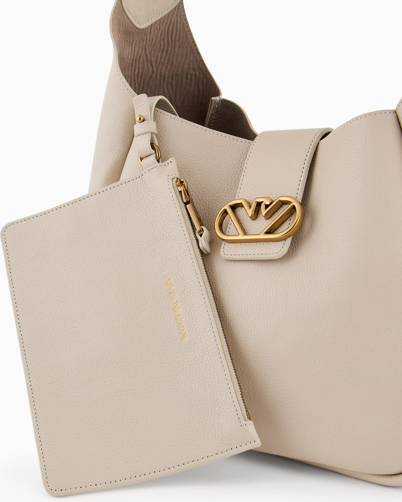 Leather hobo shoulder bag with eagle buckle Slide 4