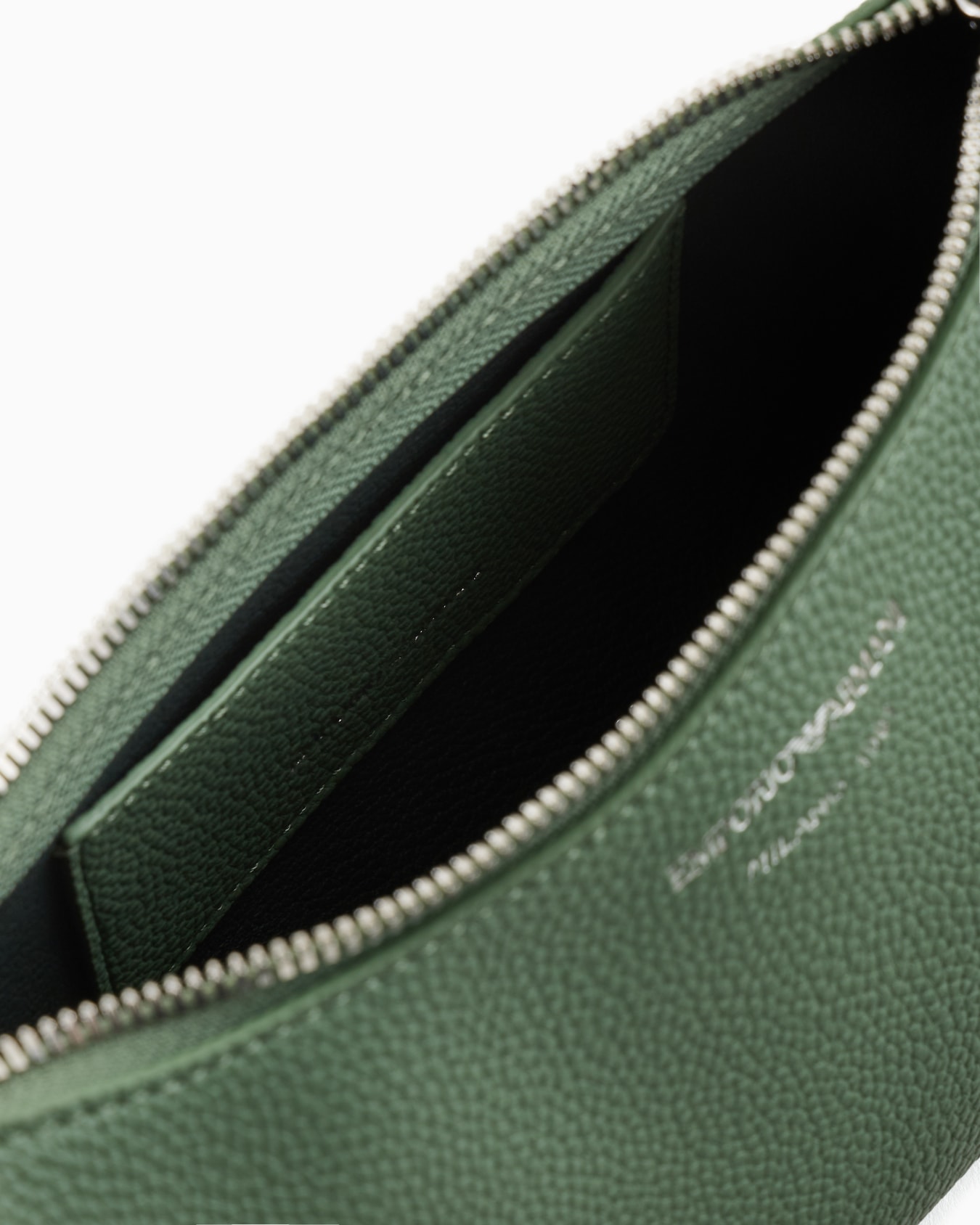Bag with deer print Slide 3