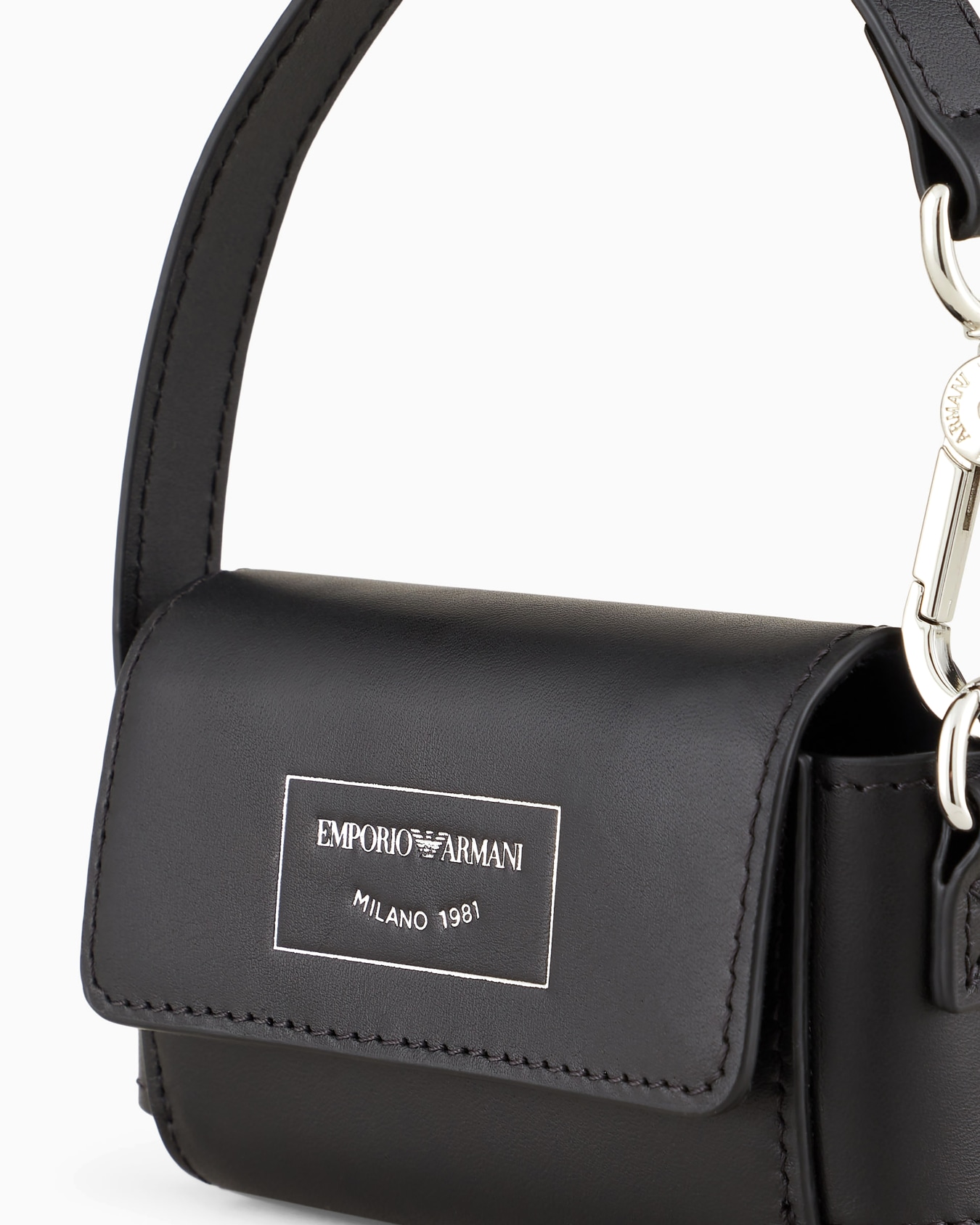 Porta sigarette elettroniche MyEA in pelle ecologica Slide 3