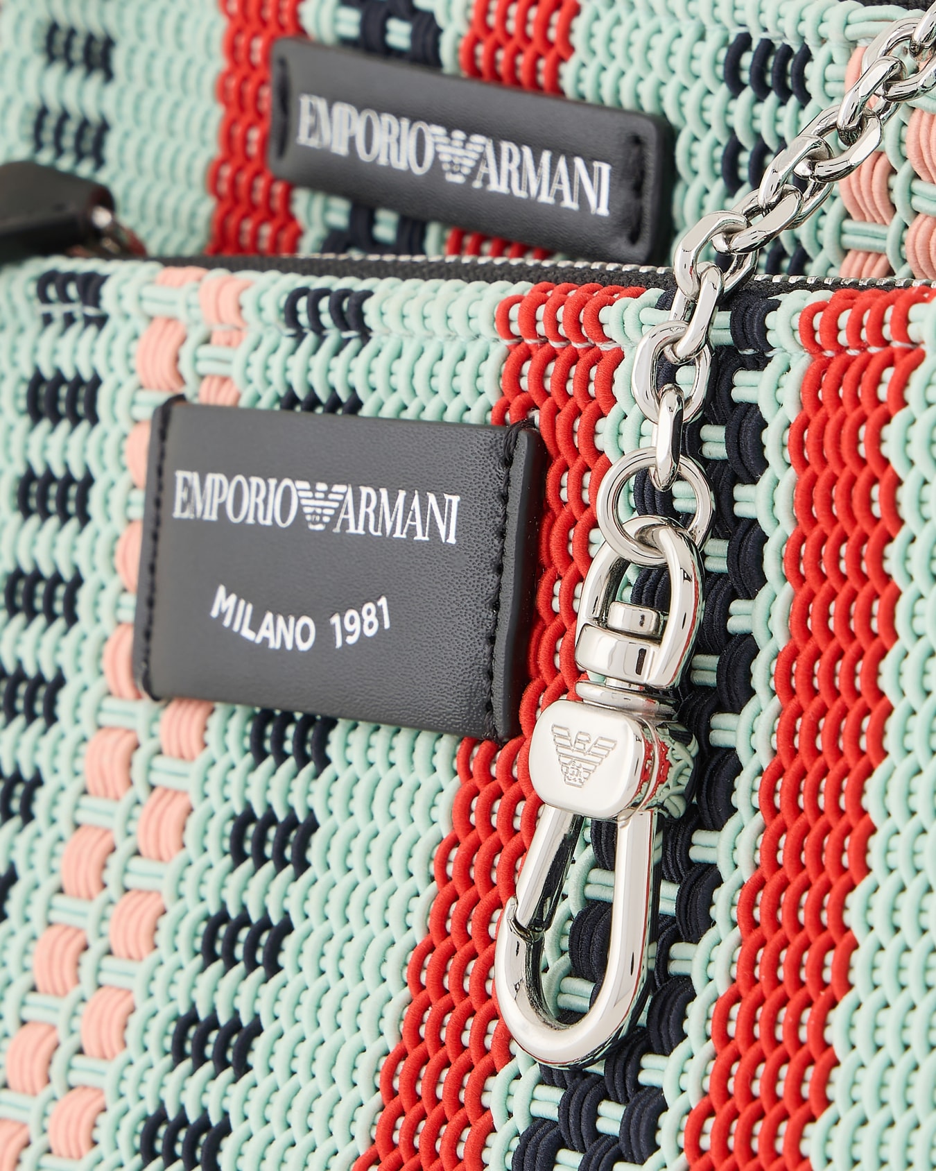 Double mini shoulder bag in basketweave Slide 4