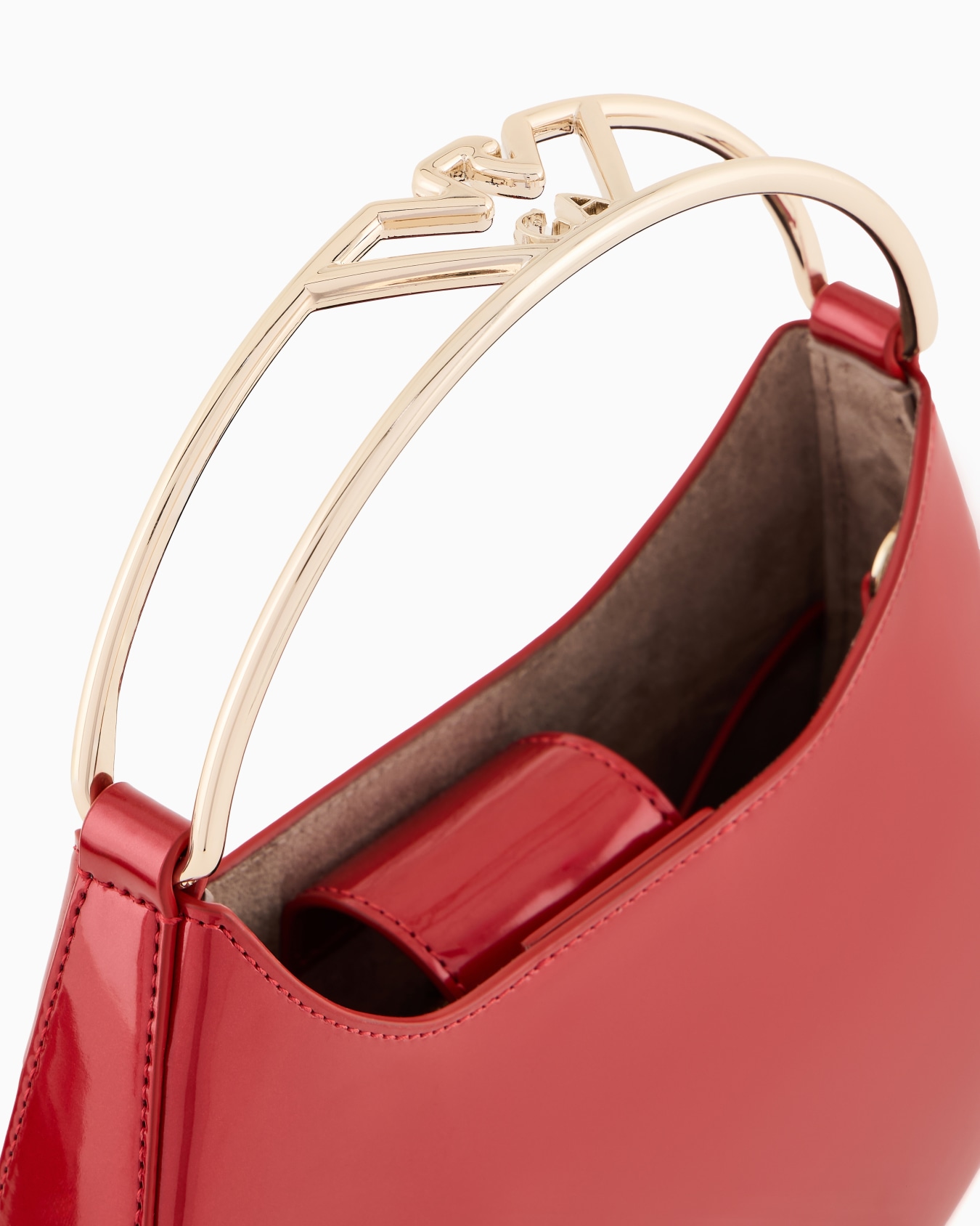 Borsa hobo piccola in vernice con manico logato in metallo Slide 4