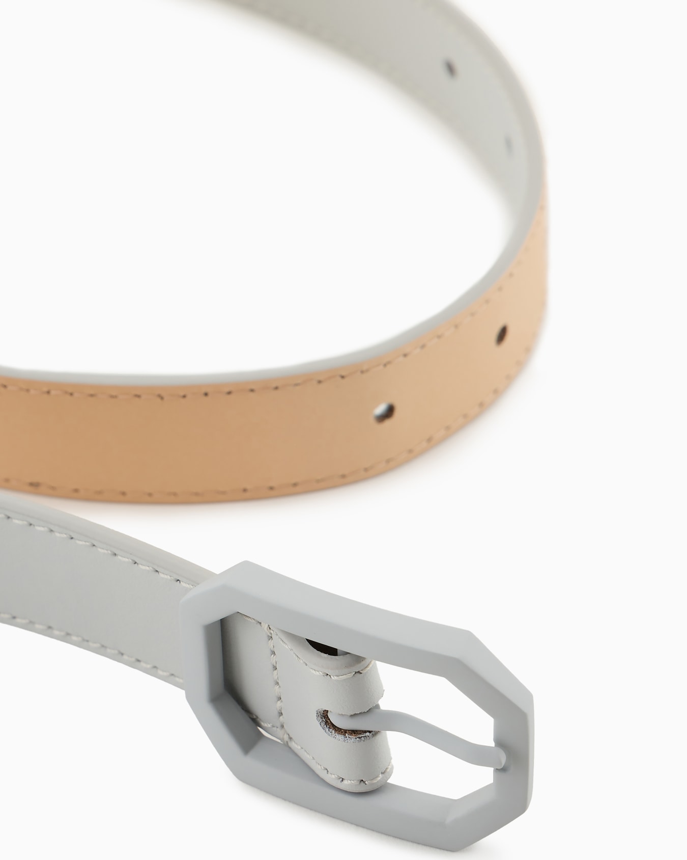 Smooth leather belt Slide 1