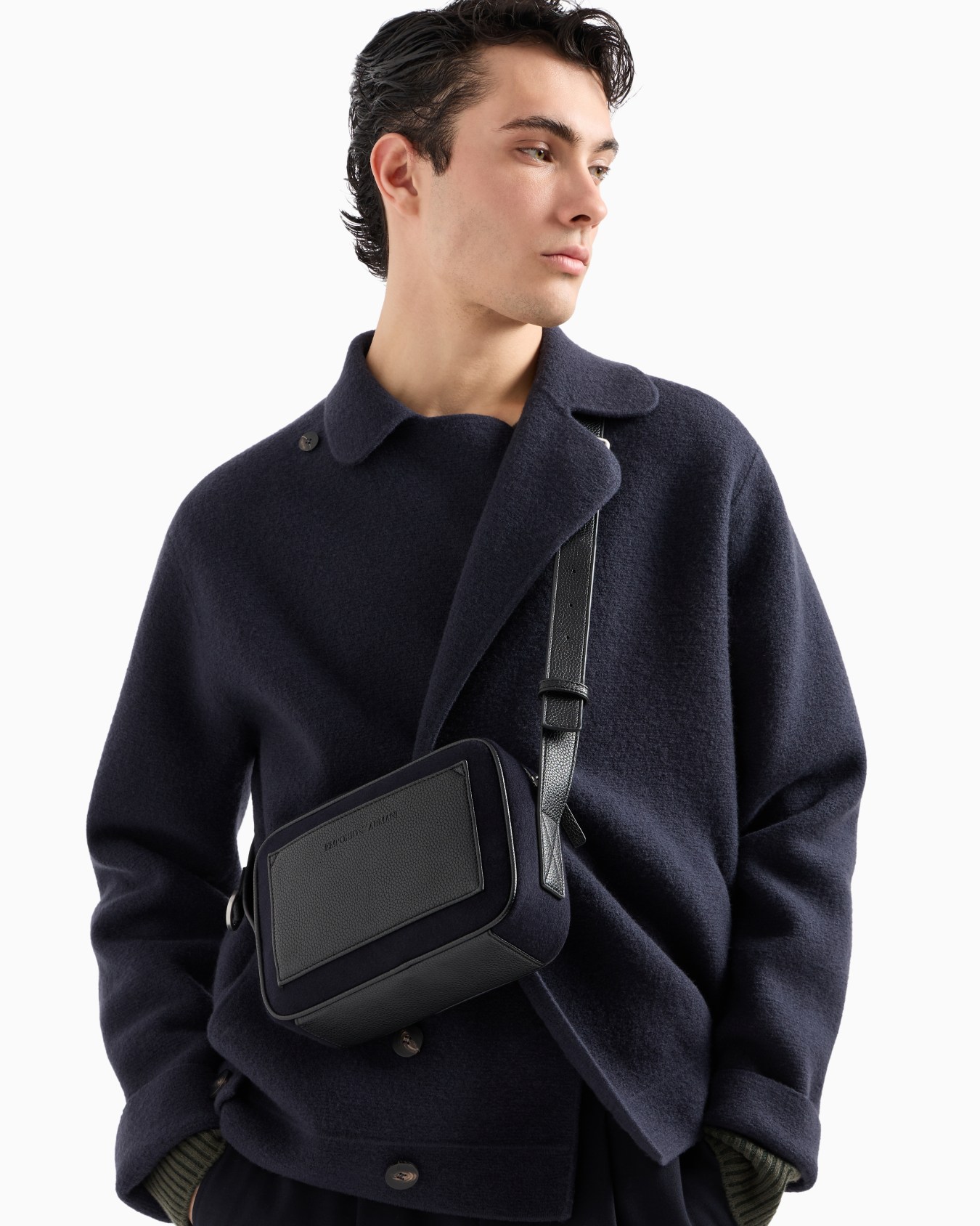 Wool cloth shoulder bag Slide 5