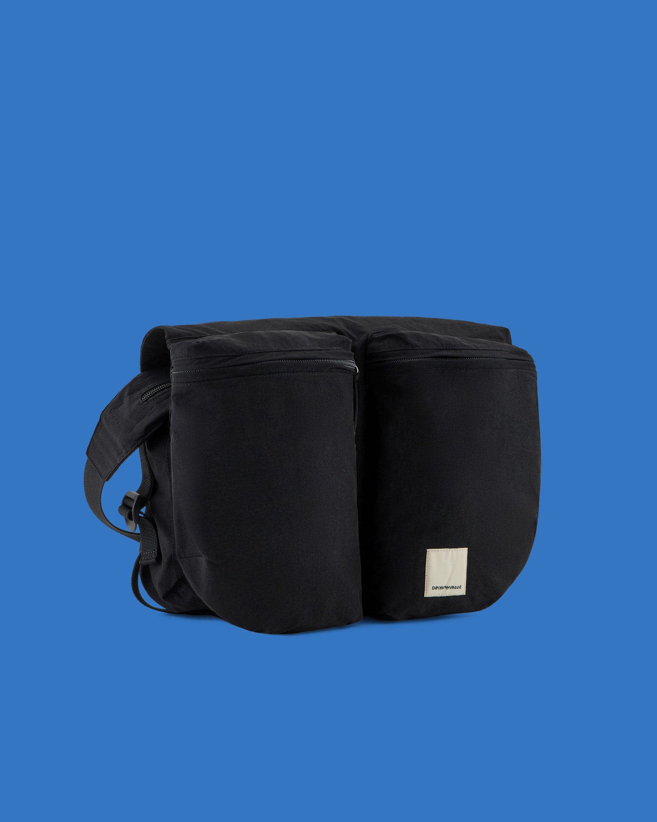 Kleine Messenger-Tasche aus der Black Blue ASV-Sonderkollektion, gefertigt aus Nylon Folie 1