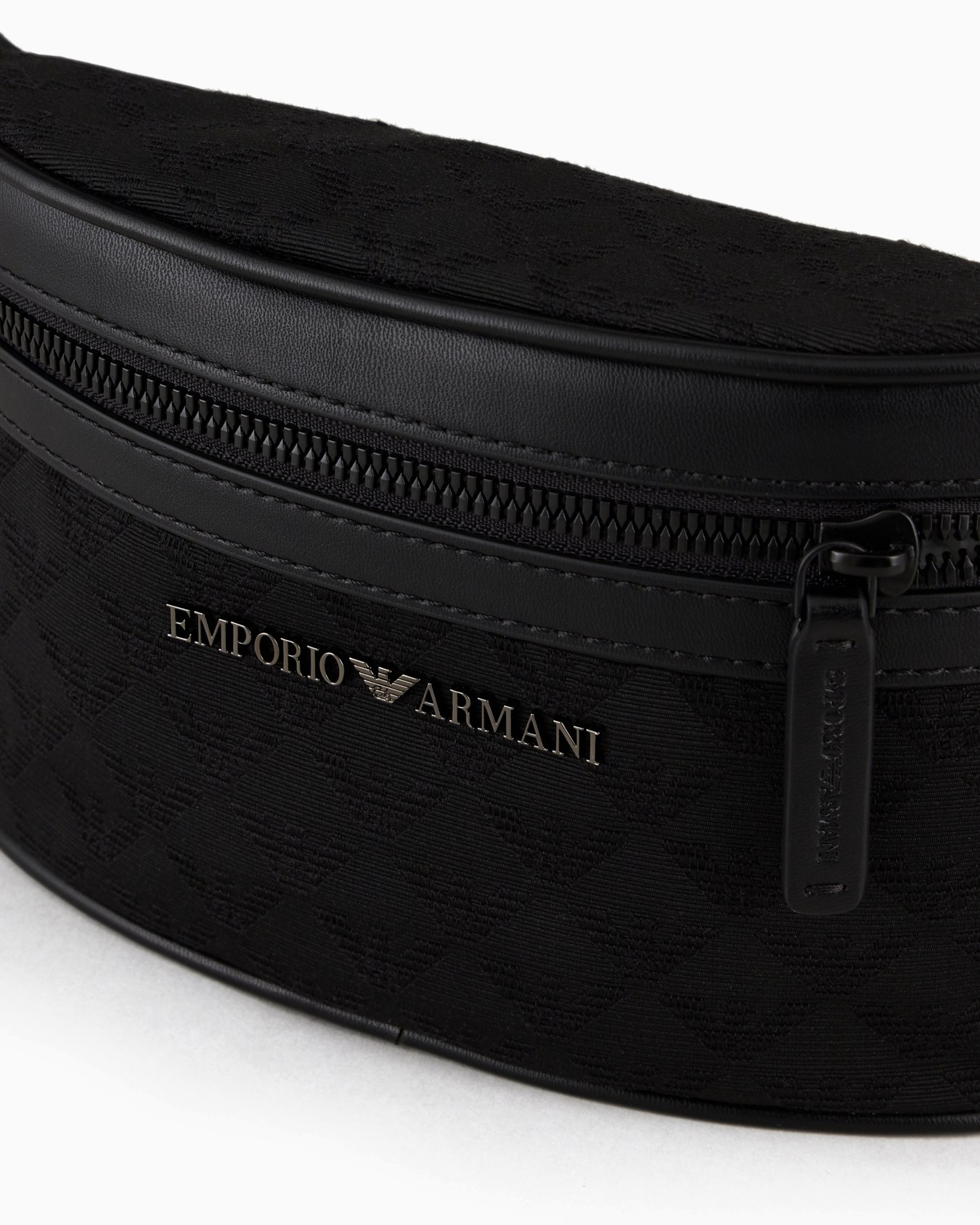 Nylon belt bag with all-over jacquard eagle Slide 4