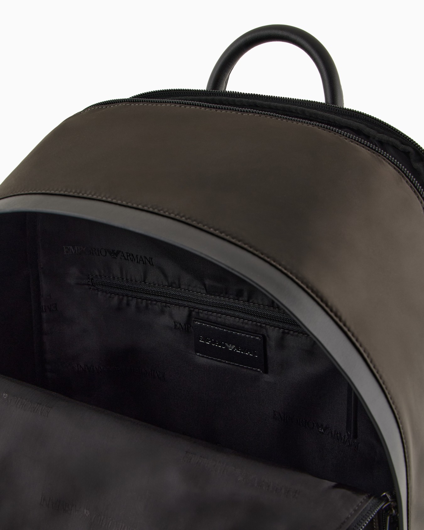 ASV recycled nylon backpack Slide 3