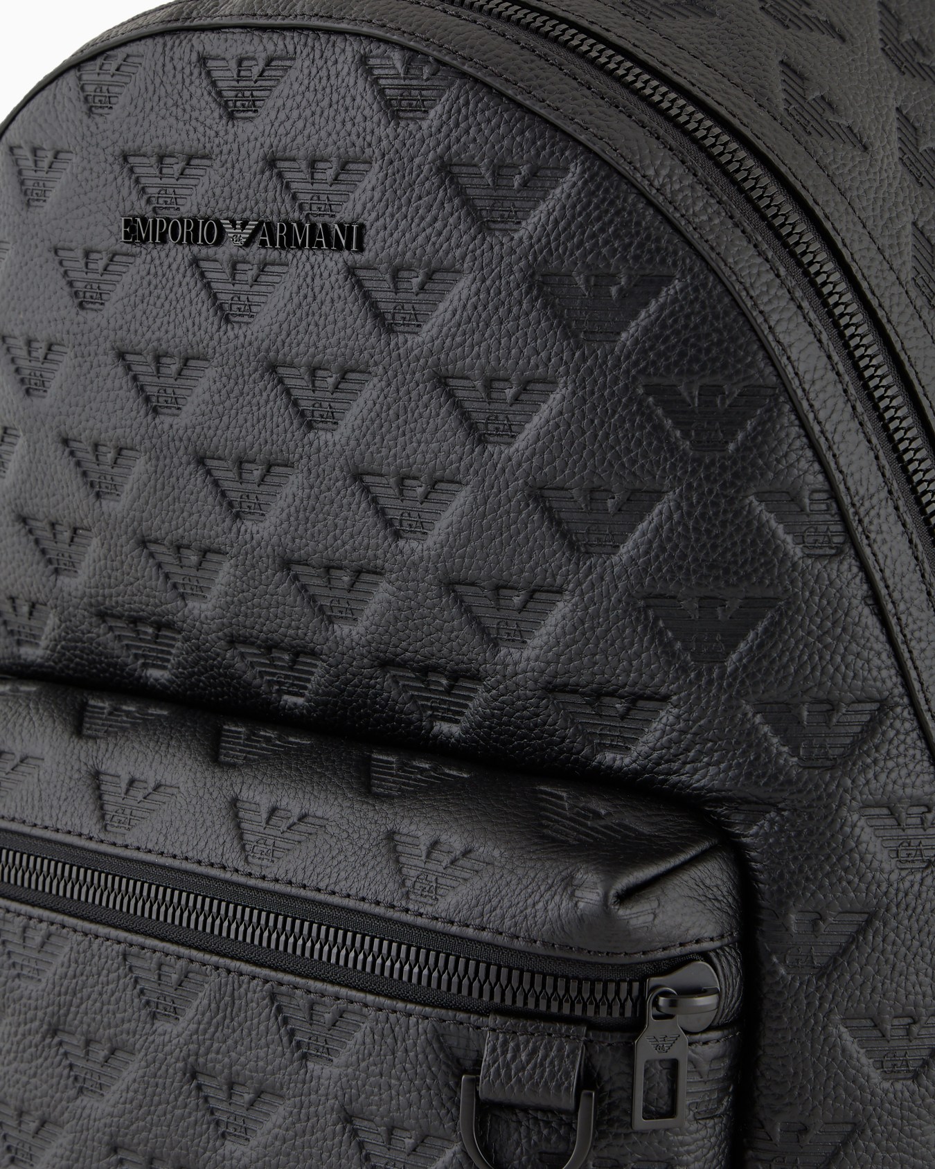 Round leather backpack with all-over embossed eagle Slide 4