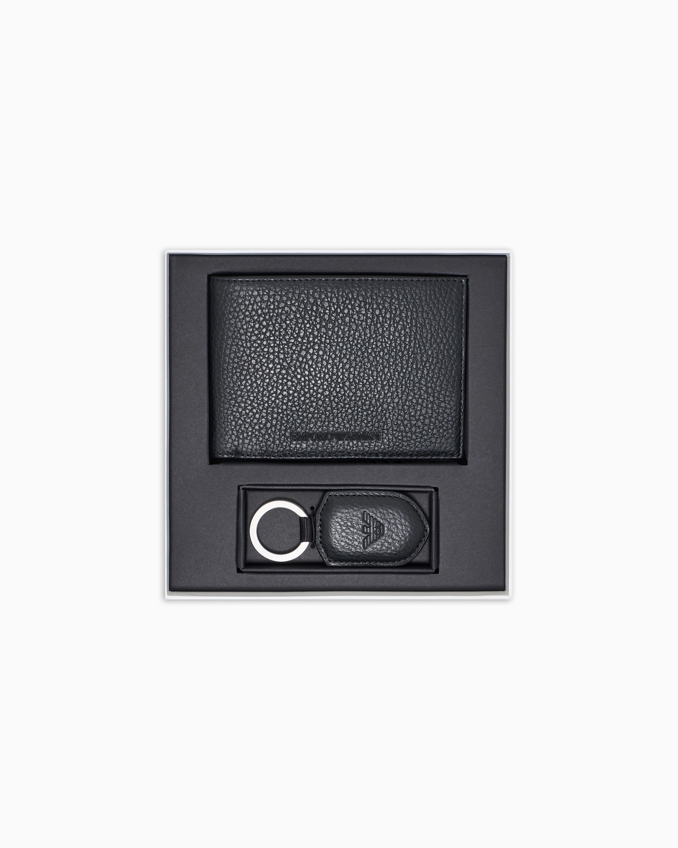 Gift box with wallet and keyring in tumbled leather Slide 4