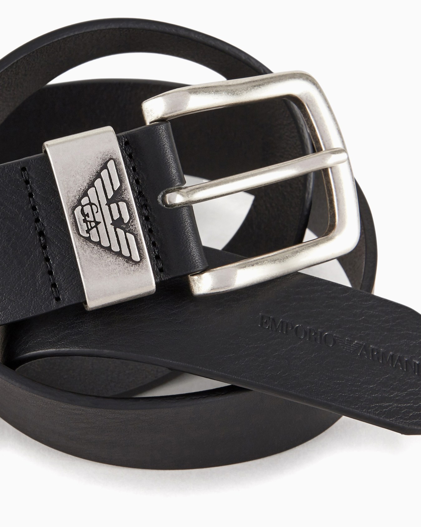 Leather belt with logo buckle Slide 1
