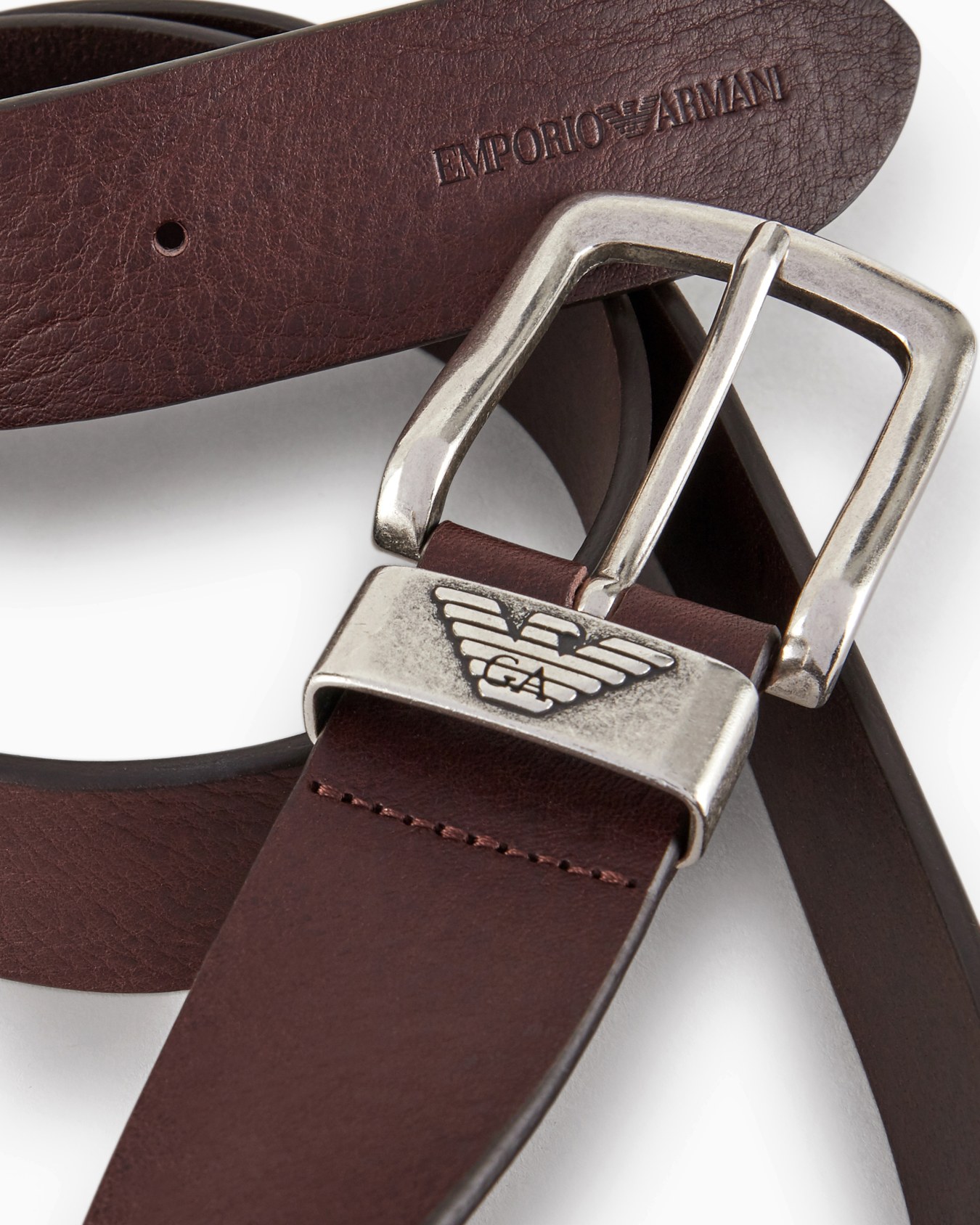 Gürtel aus Leder mit Logo-Schnalle Folie 1