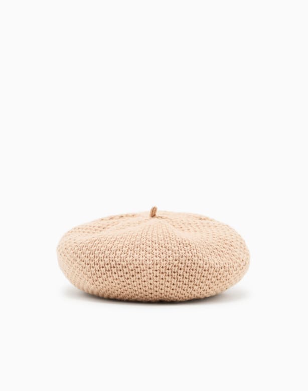 Beanie hat with allover logo