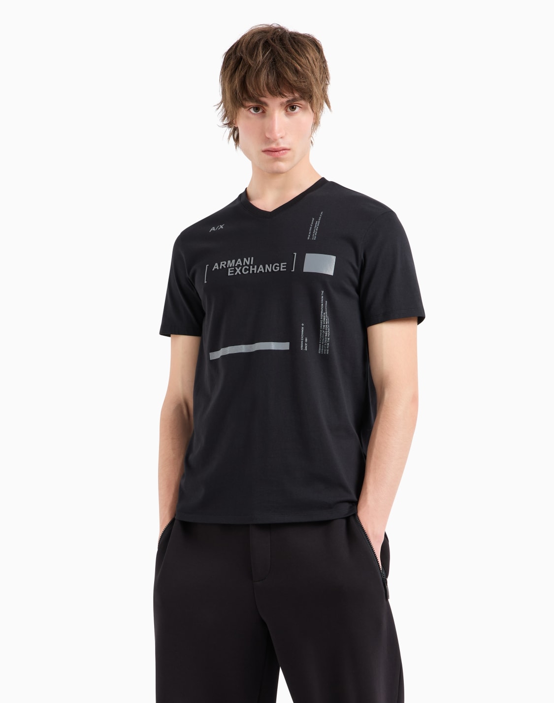 axロゴ-半袖vネックtシャツ-ブラック--armani-exchange