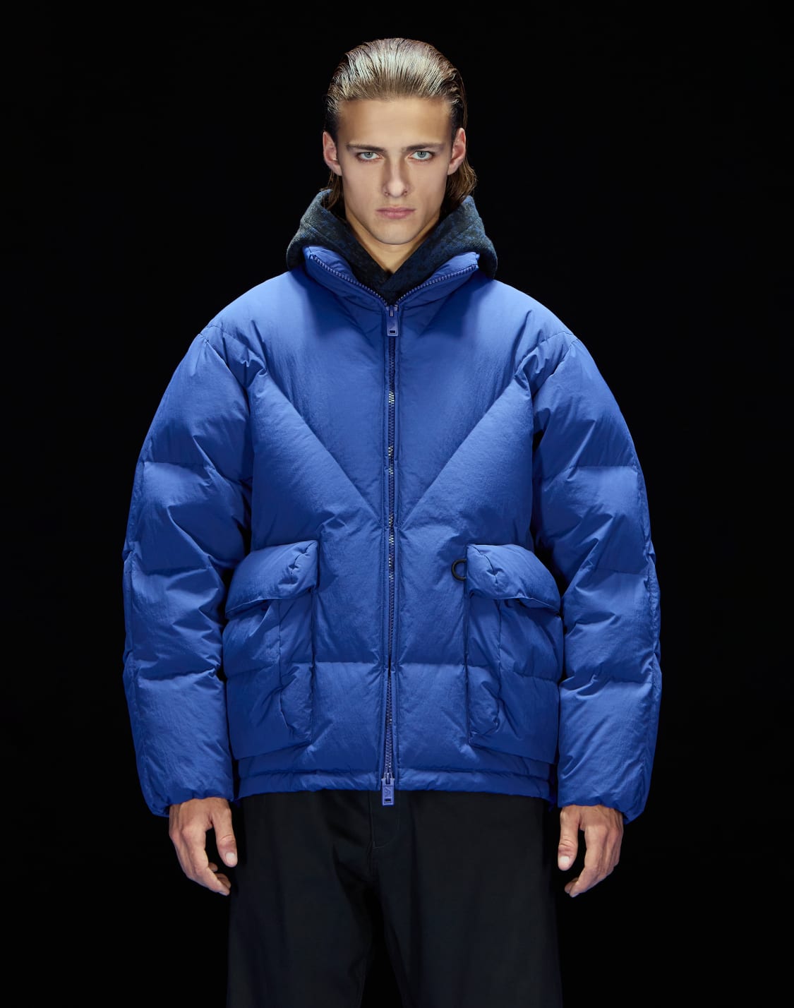 asv-black-blue-capsule-collection-full-zip-down-jacket-in-matte-crinkle-nylon-blue--emporio-armani
