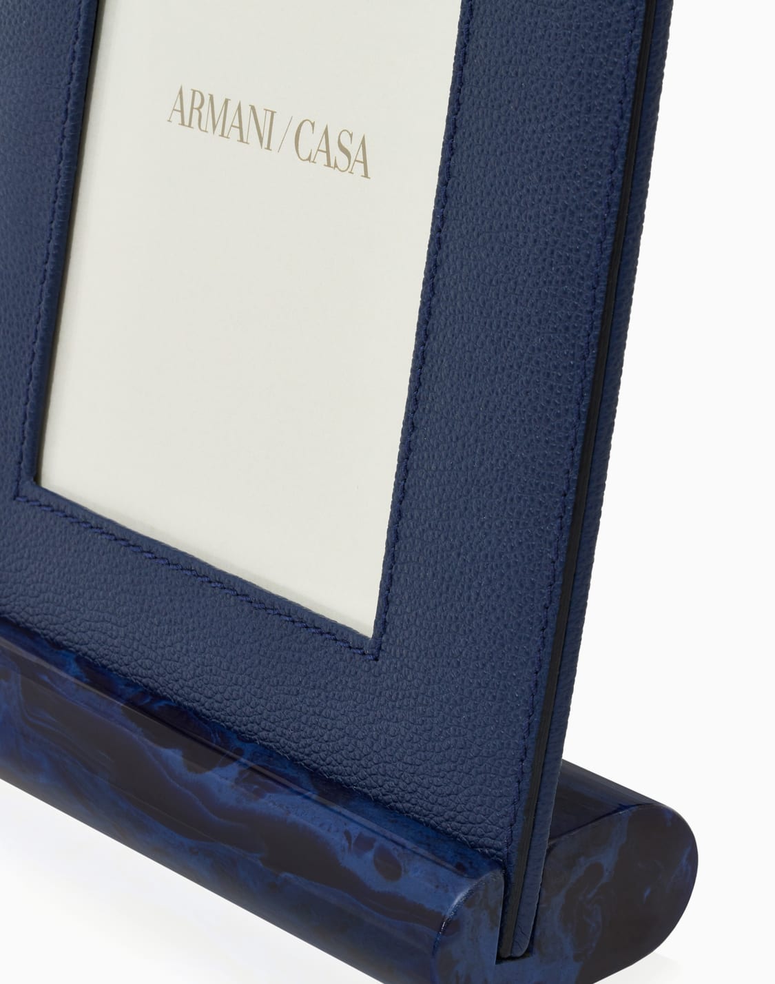 selene-frames-blue--armani-casa