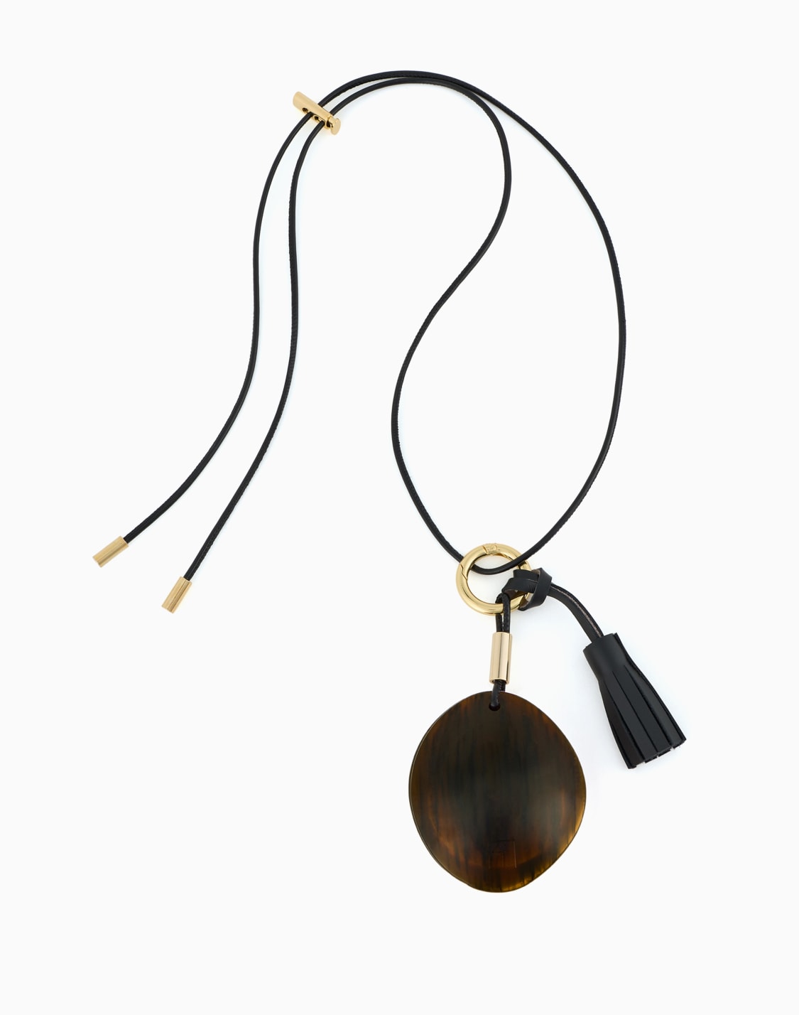 tais-charm-brown--armani-casa