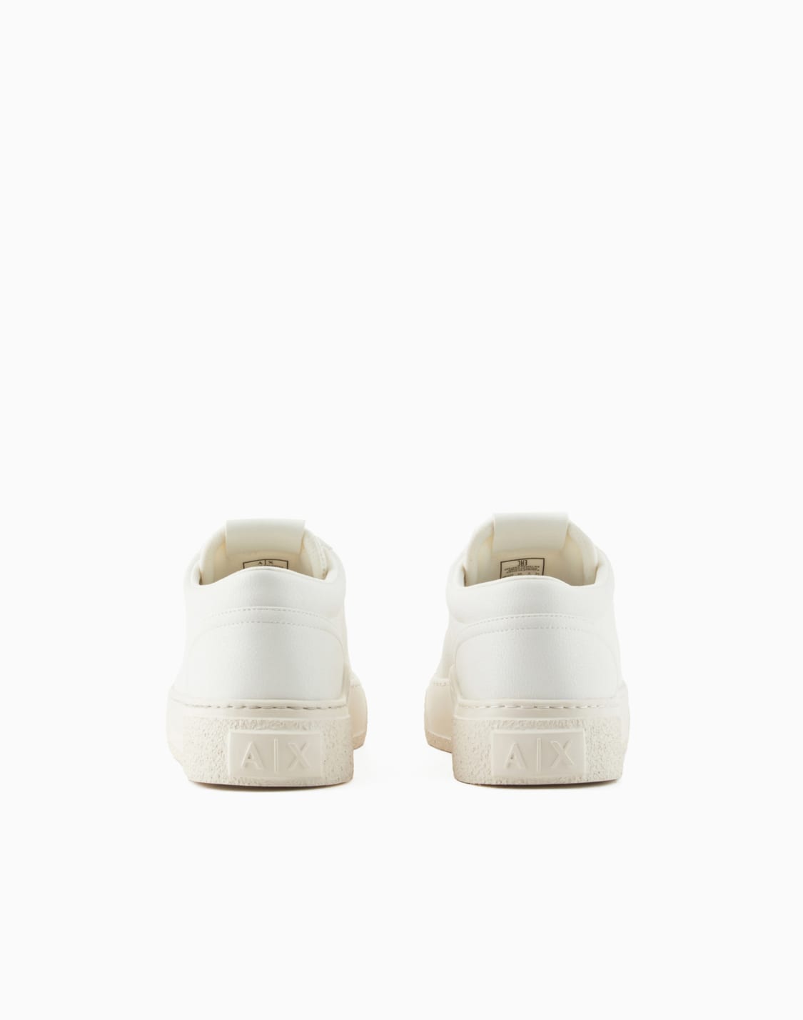 Oversized sneakers with contrasting inserts
