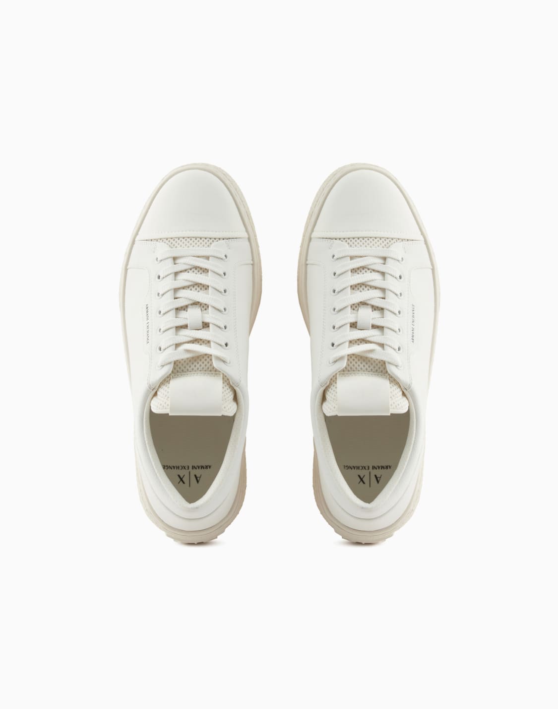 Oversized sneakers with contrasting inserts