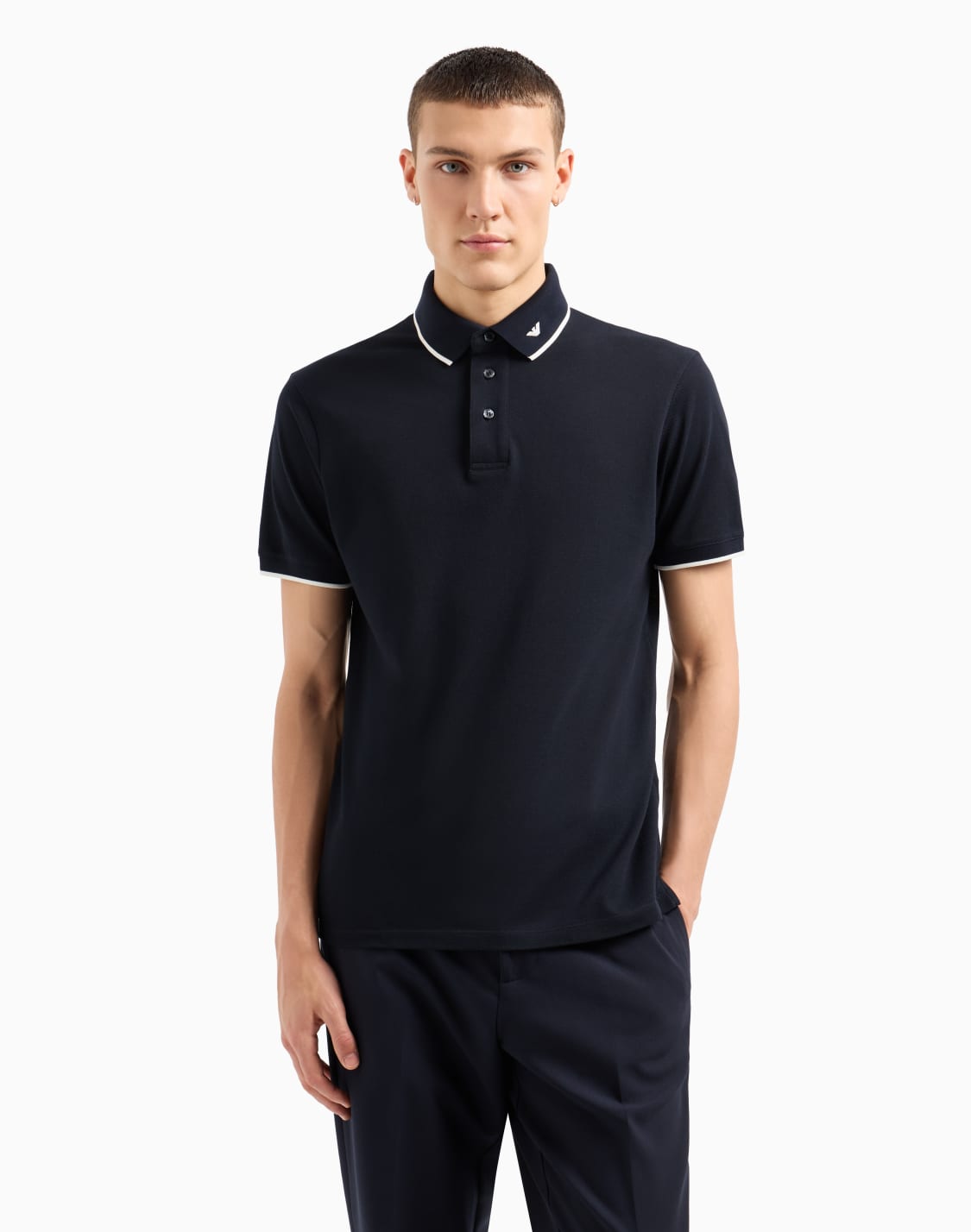 polo-en-piqu-merceris-avec-broderie-petit-aigle-bleu-marine--emporio-armani