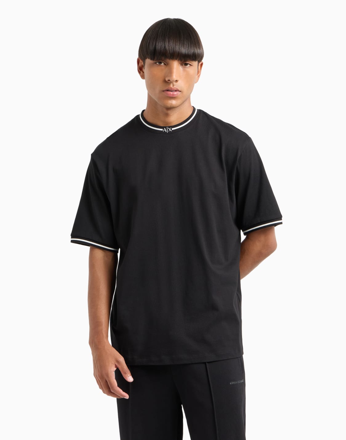 リブロゴ-半袖クルネックtシャツ-ブラック--armani-exchange