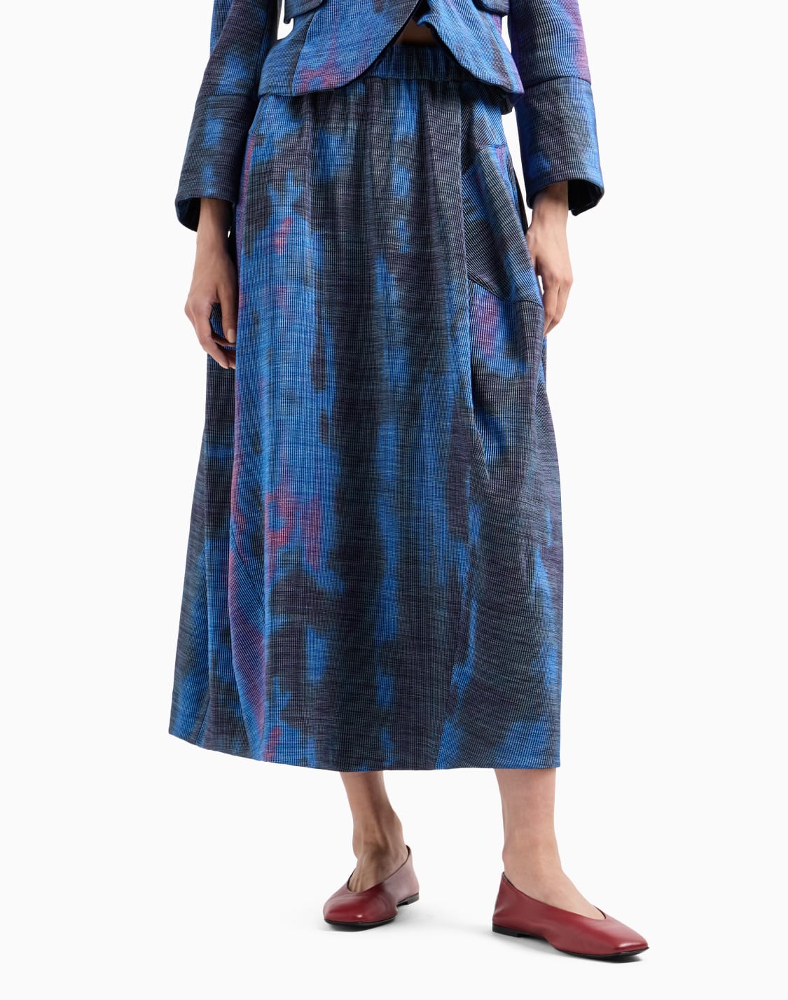 oval-long-skirt-in-gradient-print-cannet-fabric-patterned--emporio-armani
