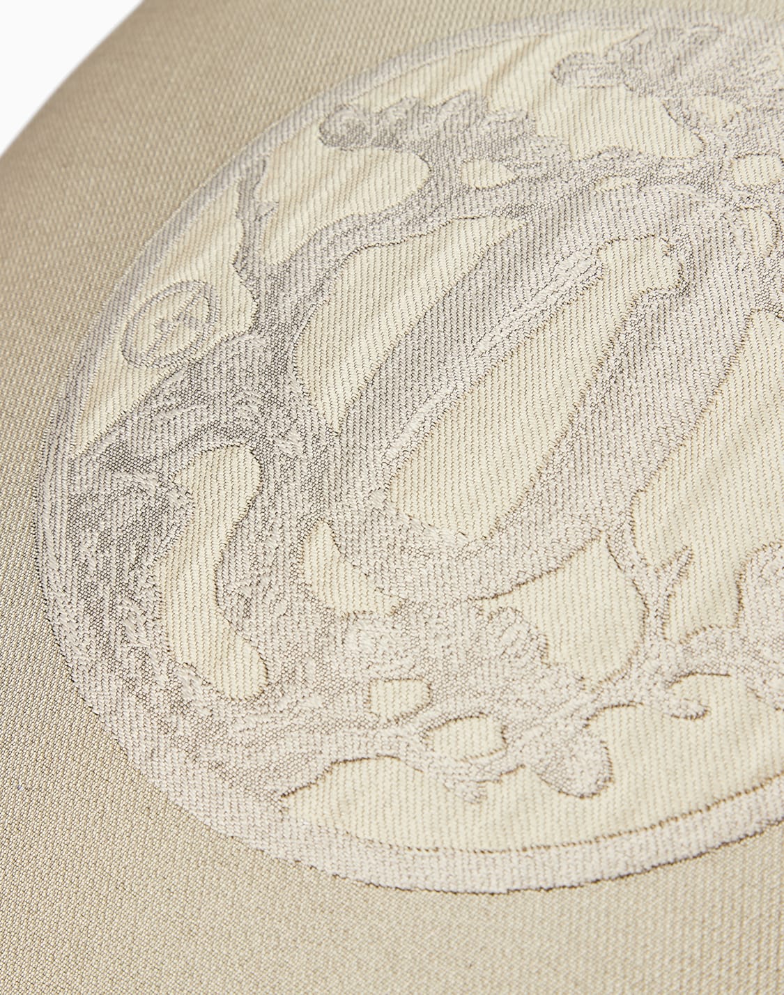 japan装飾クッション-ゴルド--armani-casa