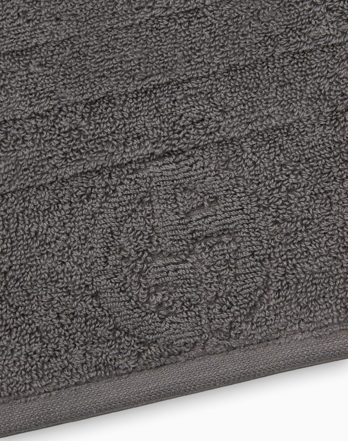 dorotea-set-of-4-towels-with-bag-grey--armani-casa