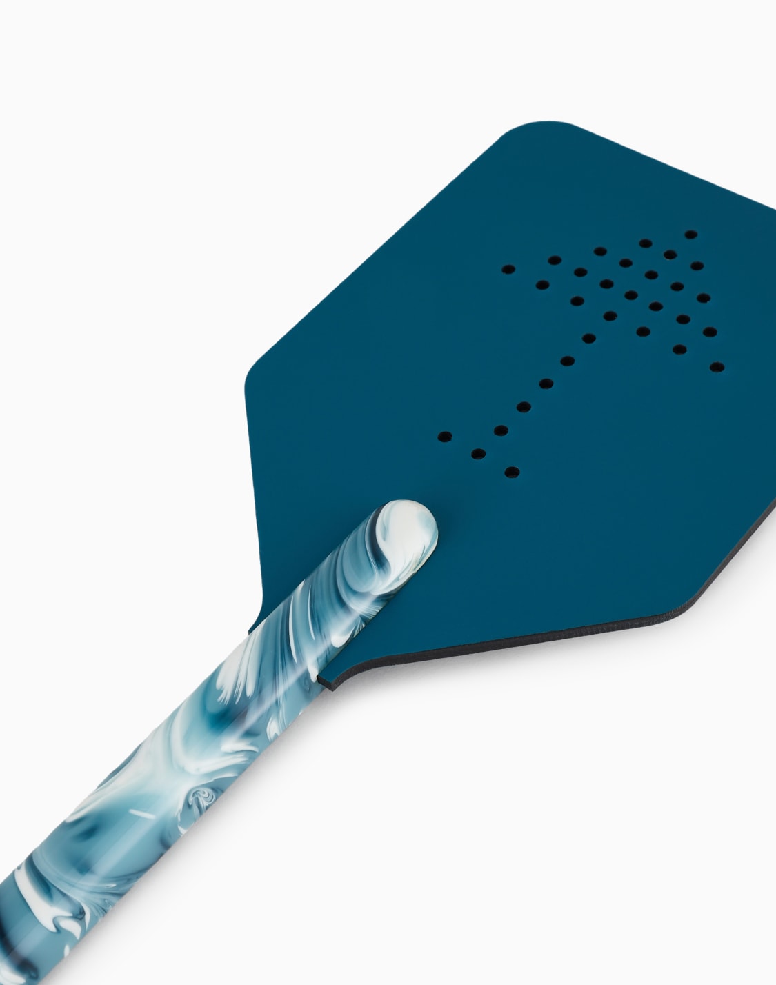 skin-fly-swatter-light-blue--armani-casa
