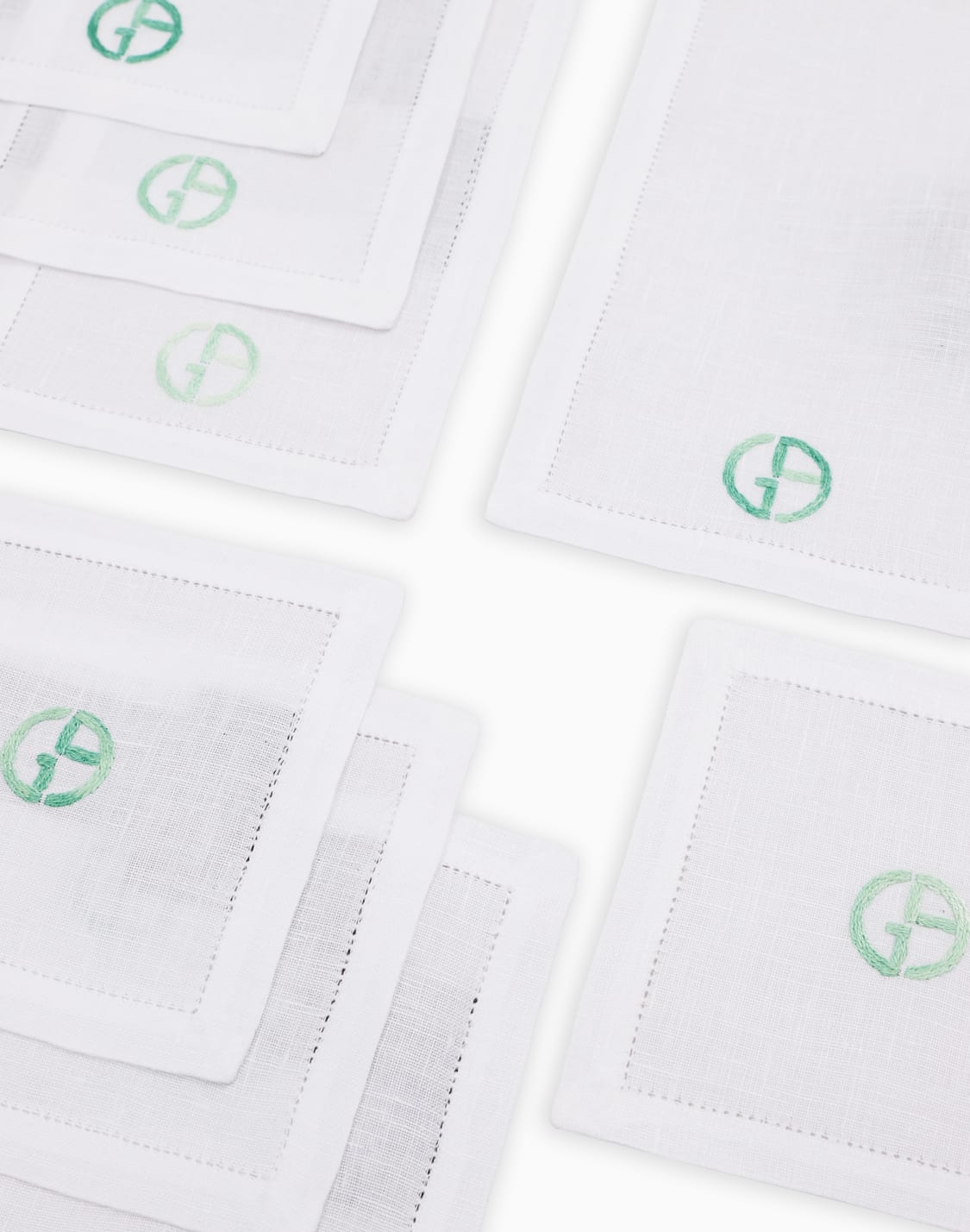 rosemary-カクテルナプキンとコスタ-ホワイト--armani-casa