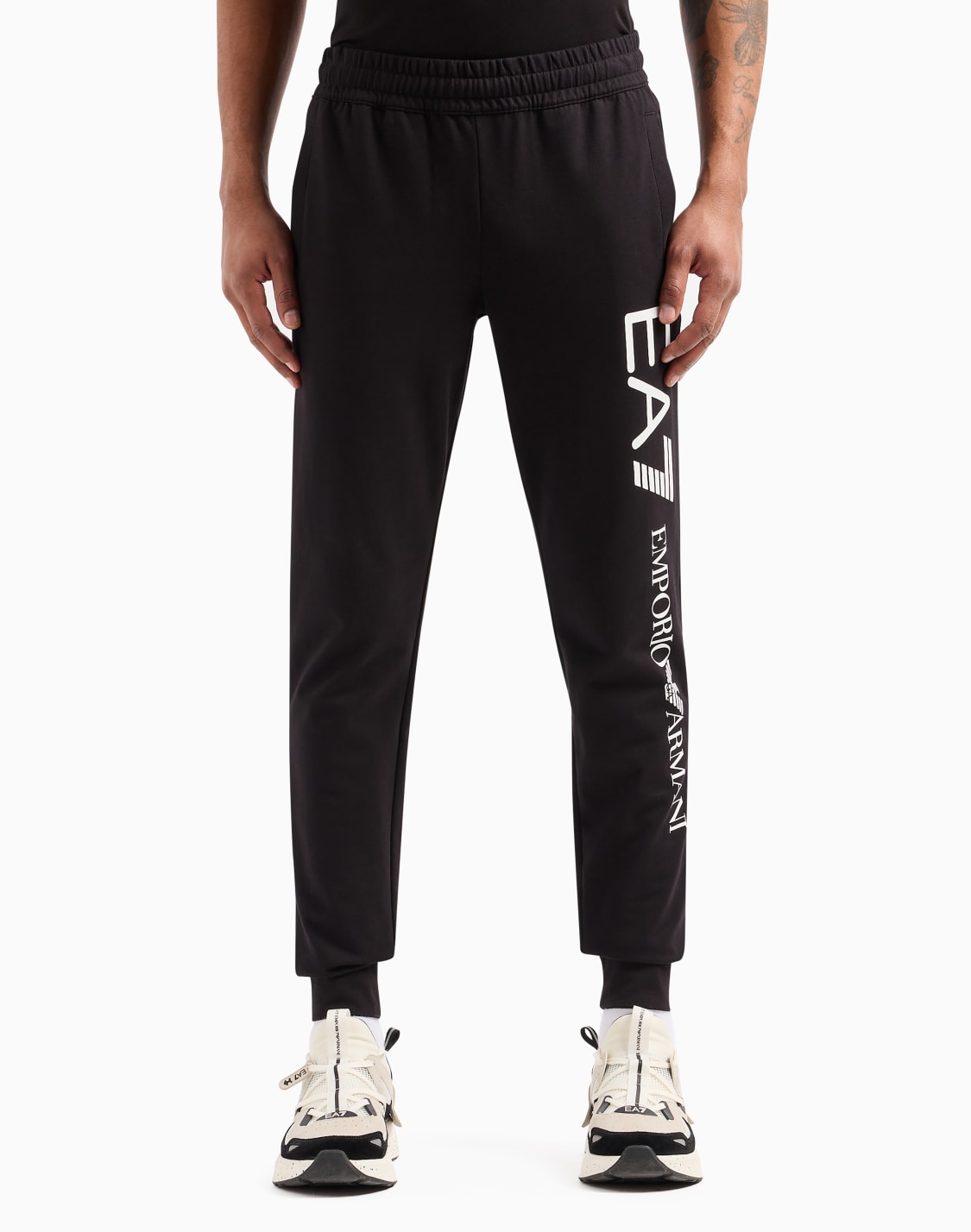 sweatpants-black--ea7