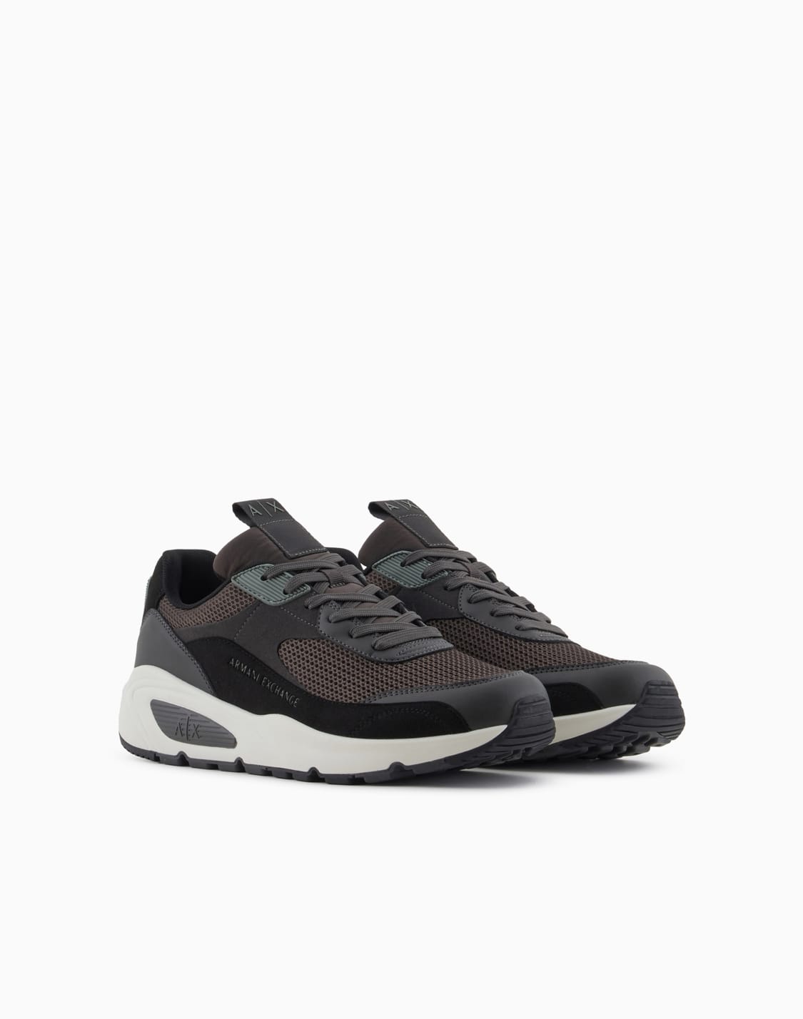 zapatillas-deportivas-en-tejido-tcnico-malla-y-ante-marrn--armani-exchange