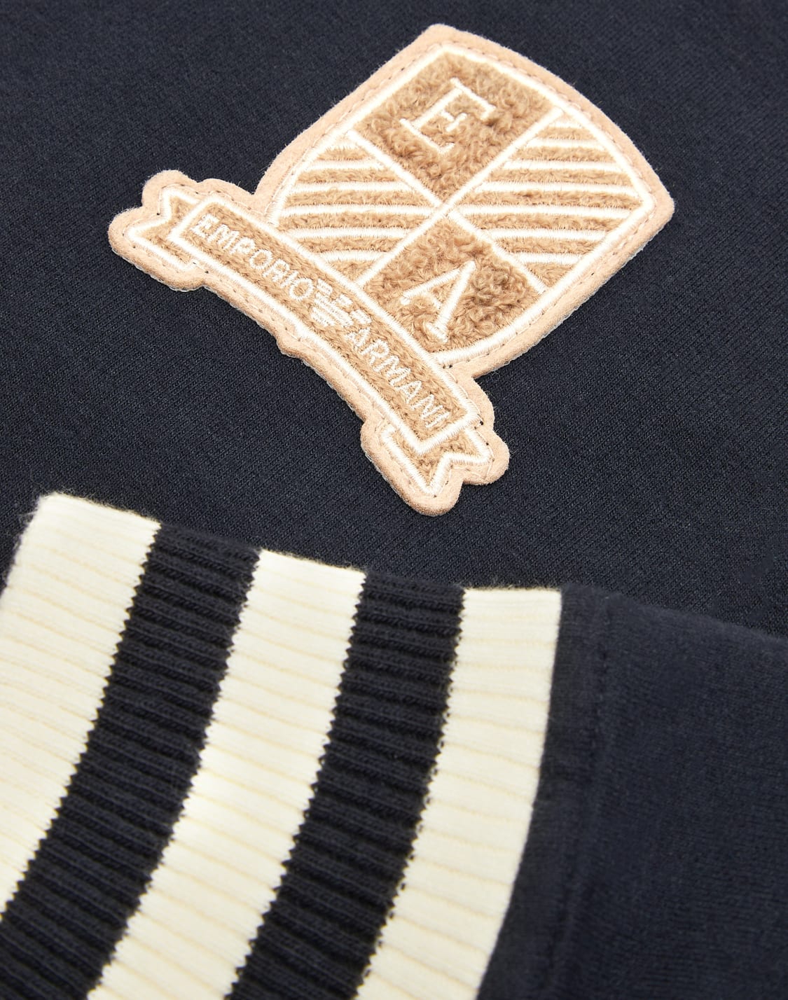 oversized-sweatshirt-in-jersey-with-logo-crest-patch-navy_blue--emporio-armani