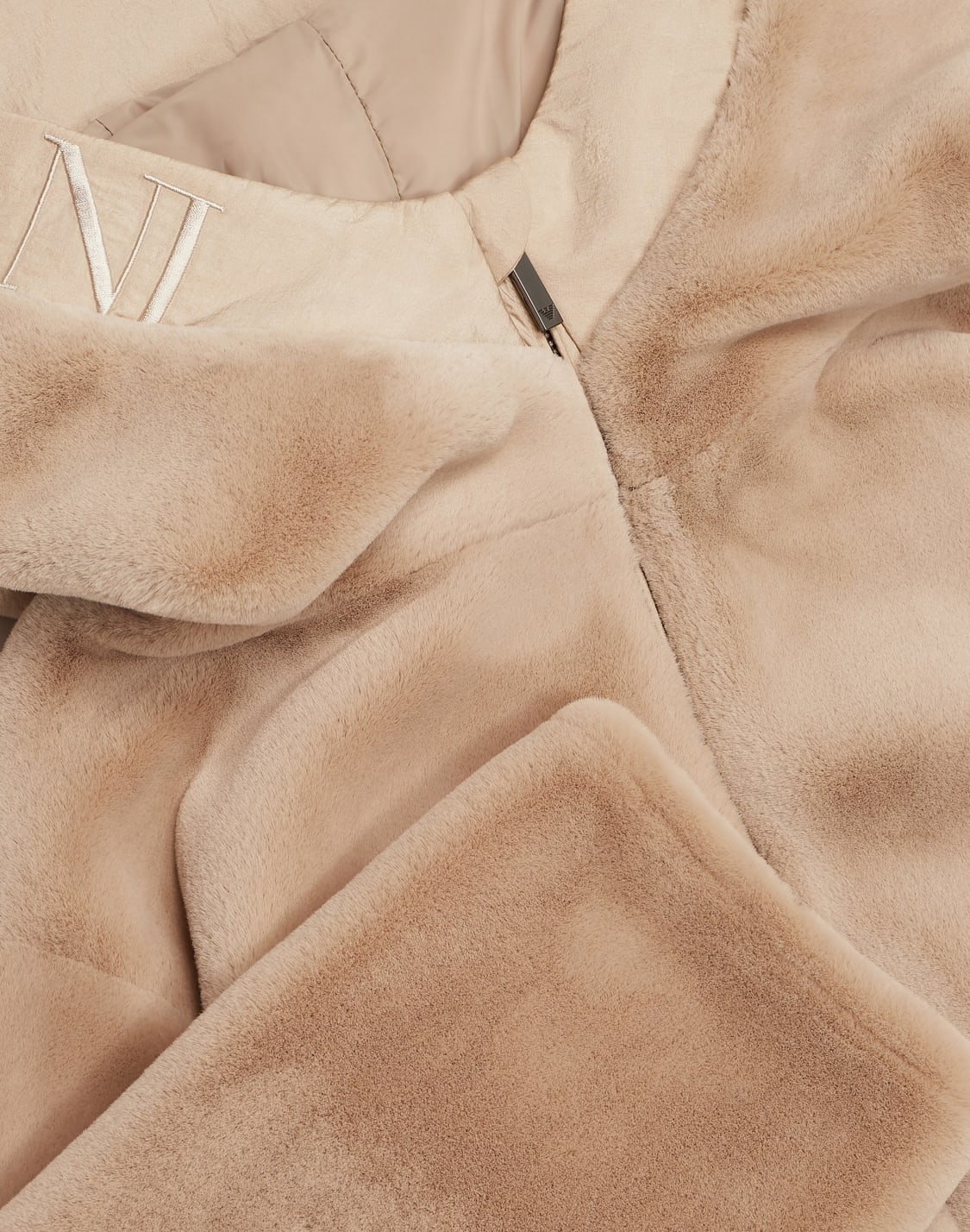 faux-fur-blouson-with-zip-and-hood-beige--emporio-armani