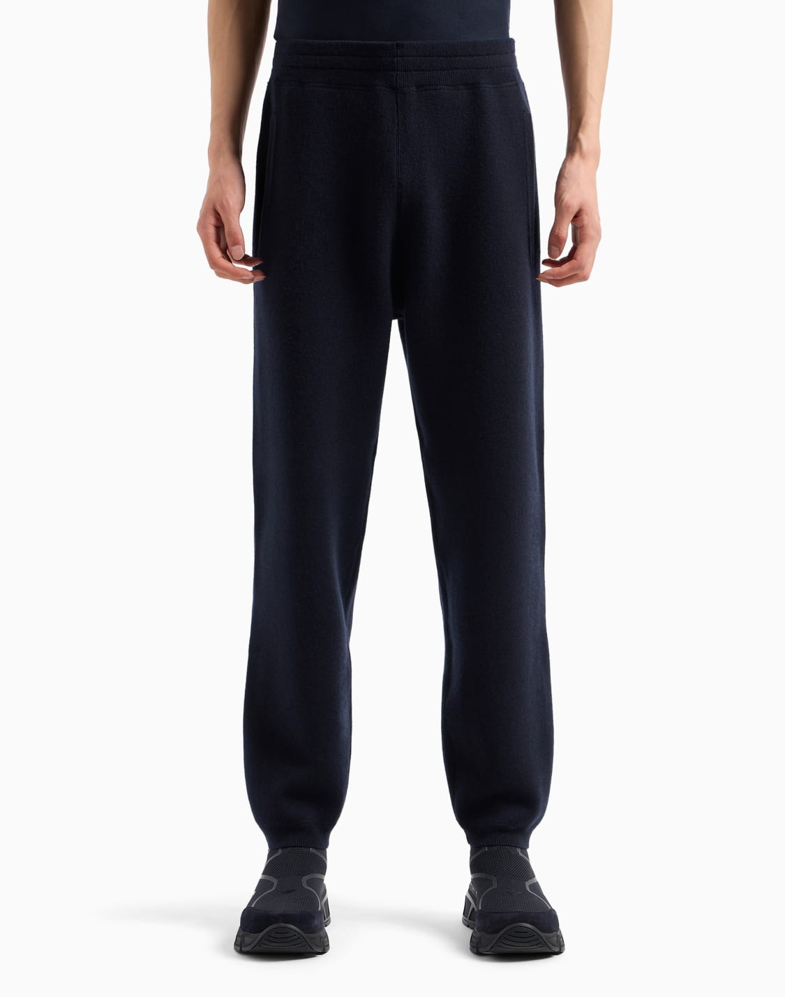 travel-essential-plush-knit-virgin-wool-knit-joggers-navy_blue--emporio-armani