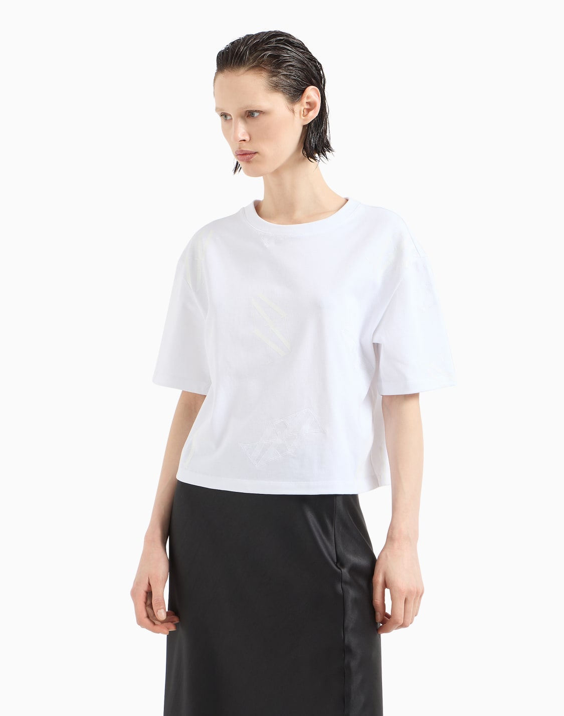 cropped-t-shirt-with-monogram-logo-in-asv-cotton-white--armani-exchange