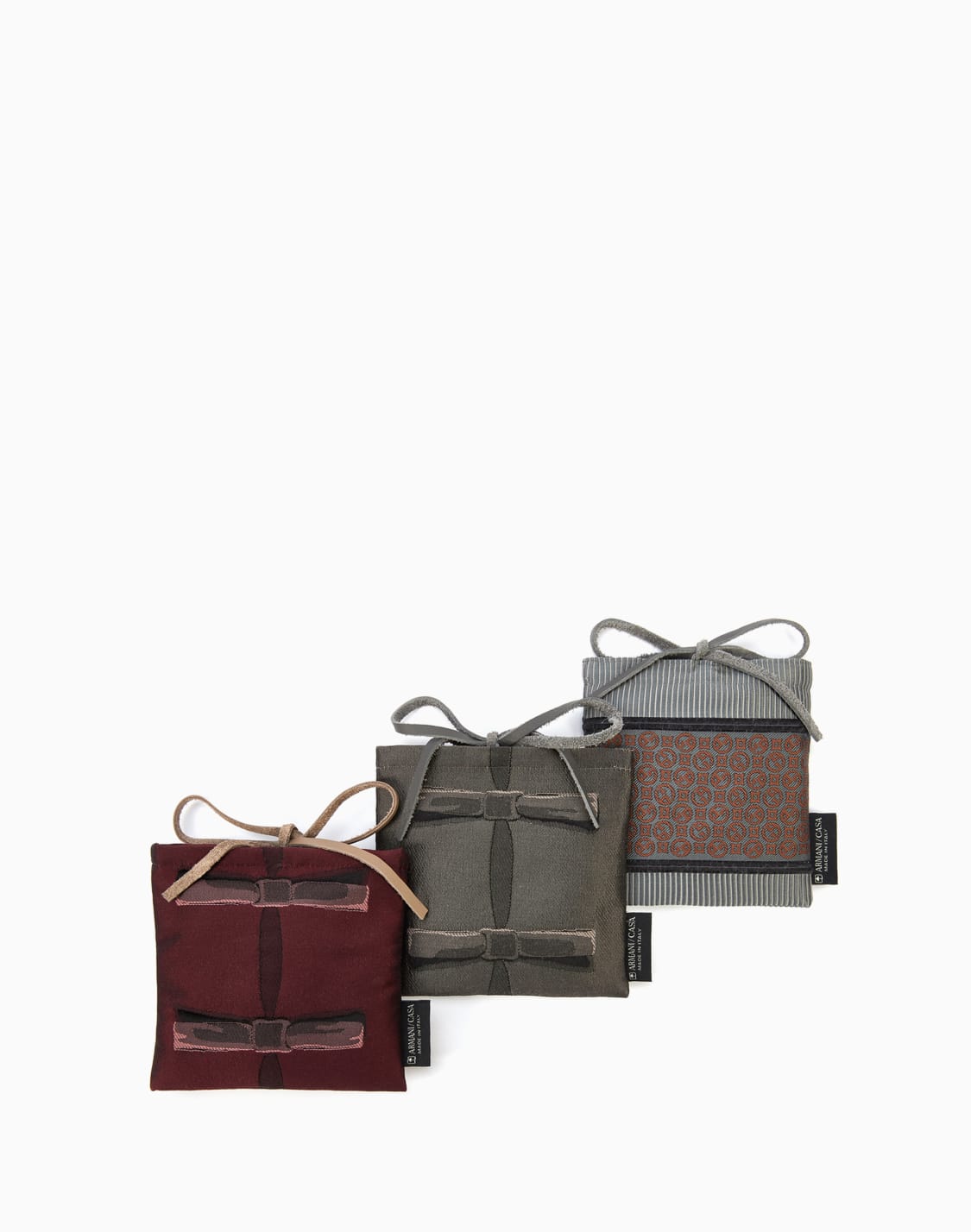 personal-care-accessories-multicolored--armani-casa