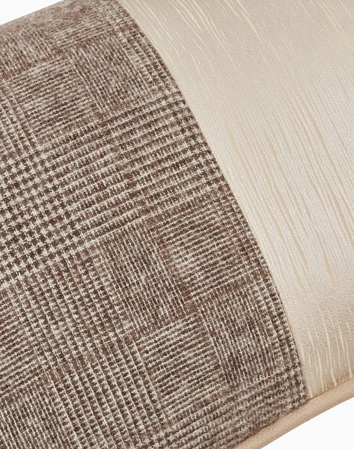 sienna-decorative-cushion-brown--armani-casa