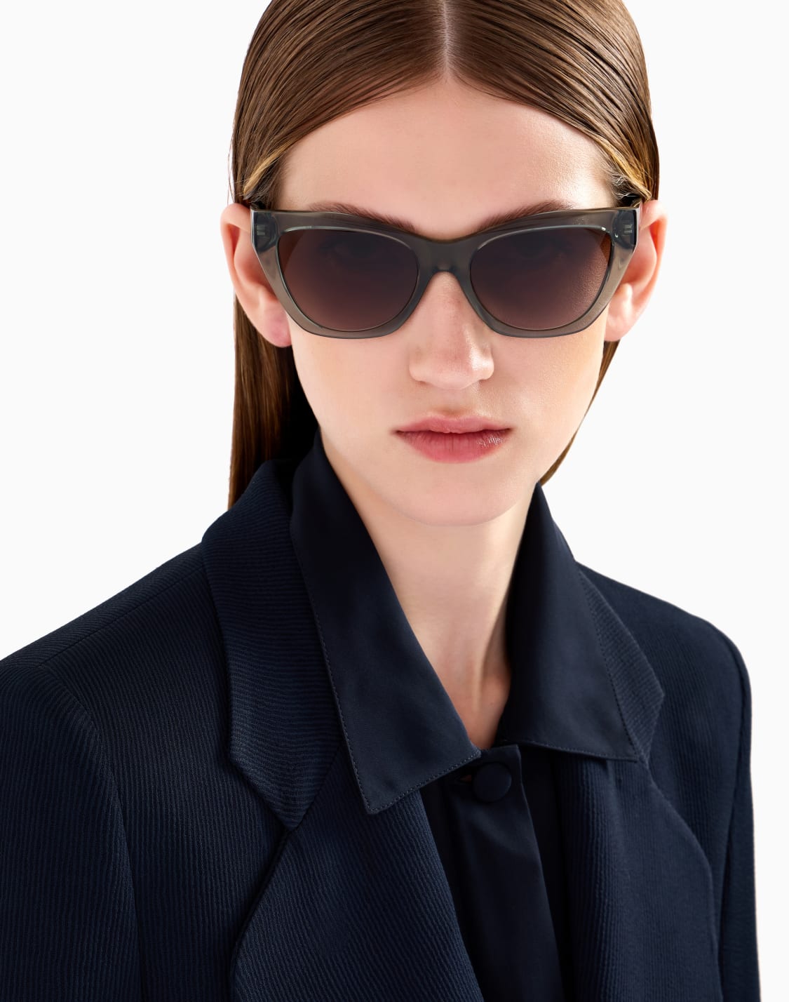 occhiali-da-sole-donna-forma-cat-eye---emporio-armani