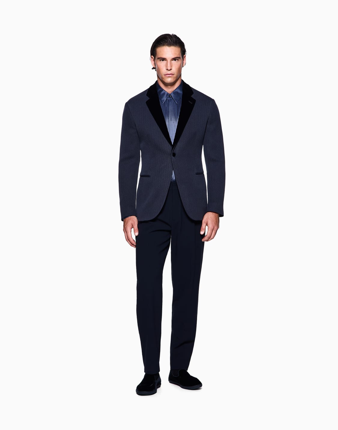 wollcrpe-hose-mit-einer-bundfalte-marineblau--giorgio-armani