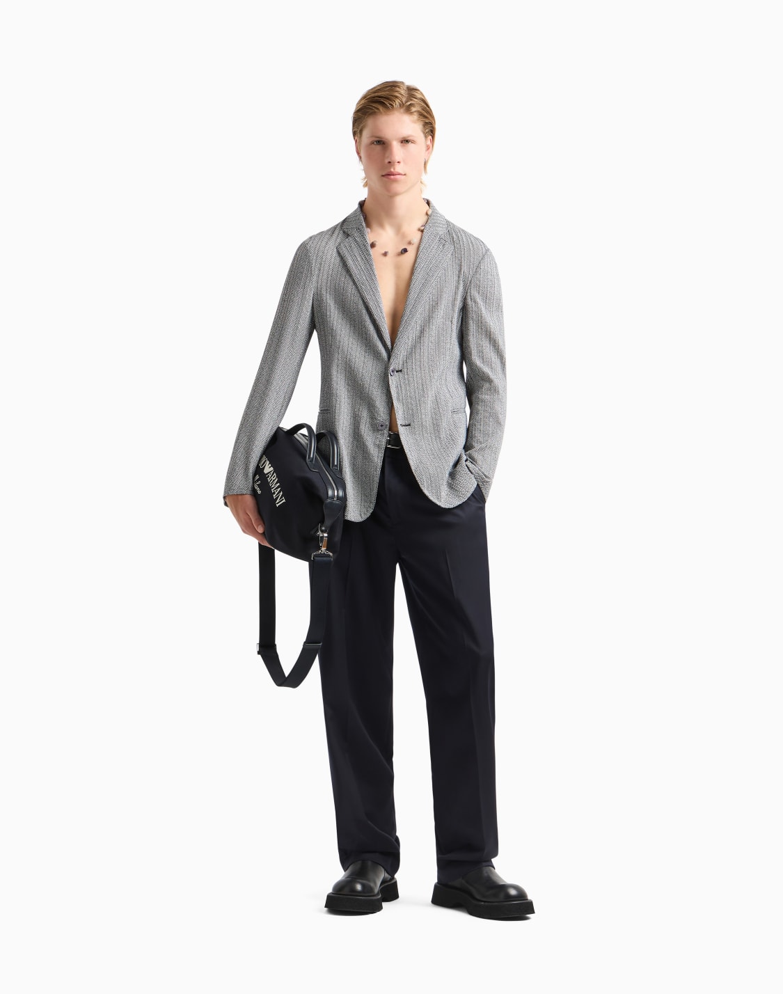 single-breasted-blazer-in-a-chevron-print-seersucker-fabric-grey--emporio-armani