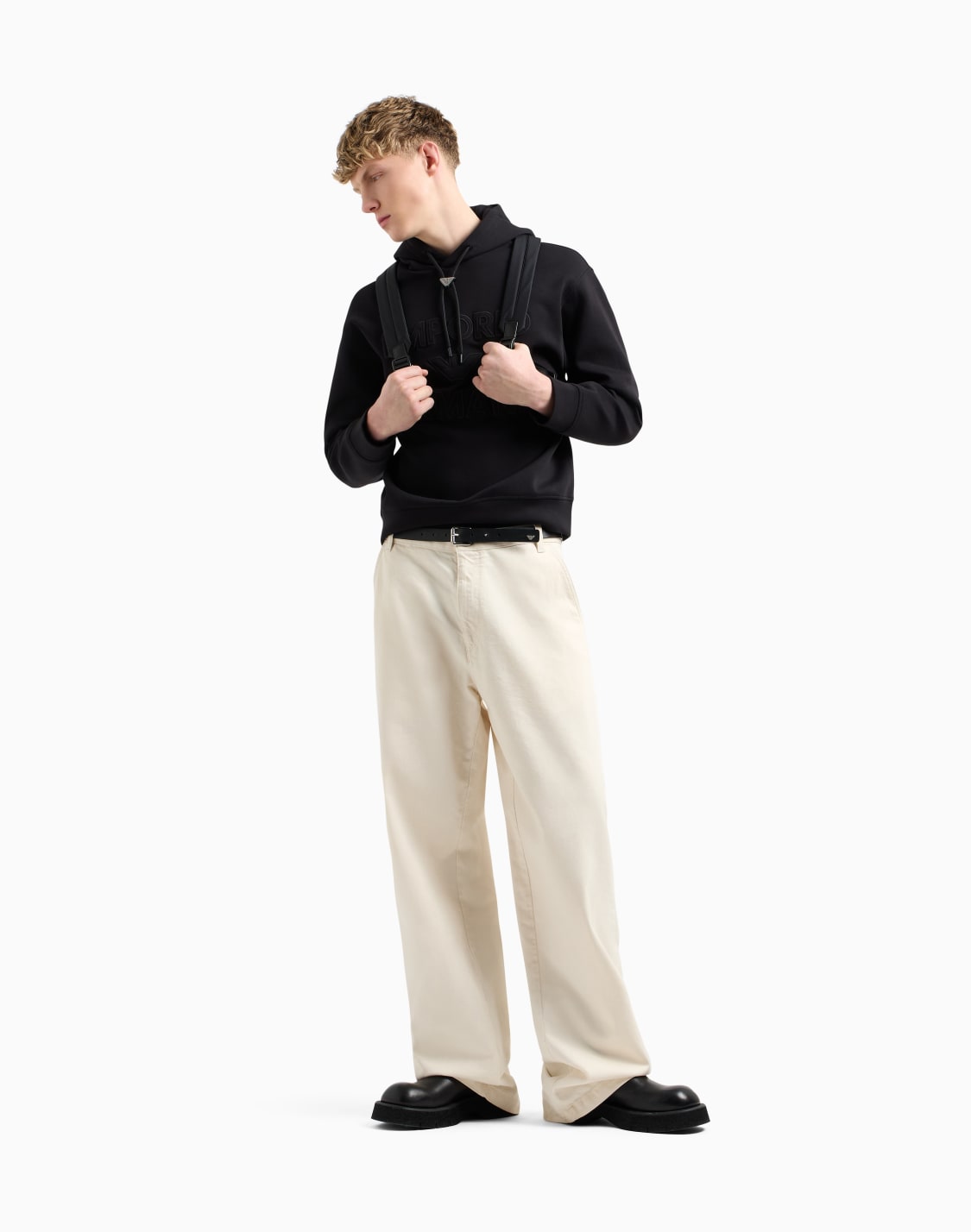 asv-フド付きスウェットシャツ-ダブルジャジ-オバサイズロゴ-レリフ刺繍-ブラック--emporio-armani