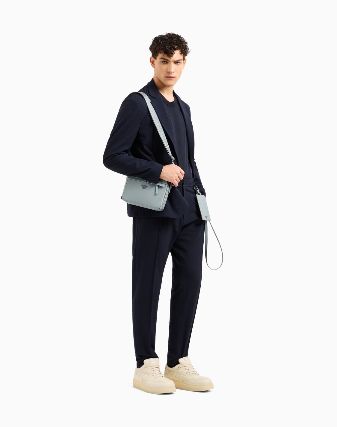 chaqueta-de-abotonadura-sencilla-de-sirsaca-tcnica-azul-marino--emporio-armani