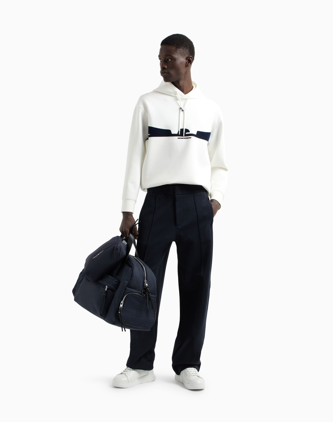 felpa-con-cappuccio-in-double-jersey-con-stampa-flock-aquila-sagomata-asv-bianco--emporio-armani