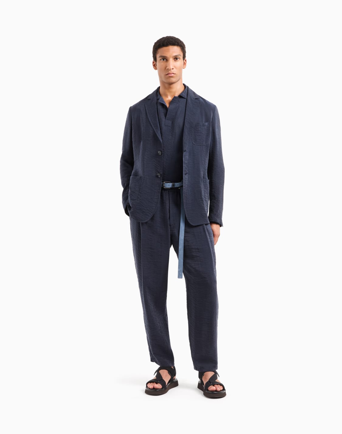 veste-simple-boutonnage-en-cupro-jacquard-bleu--giorgio-armani