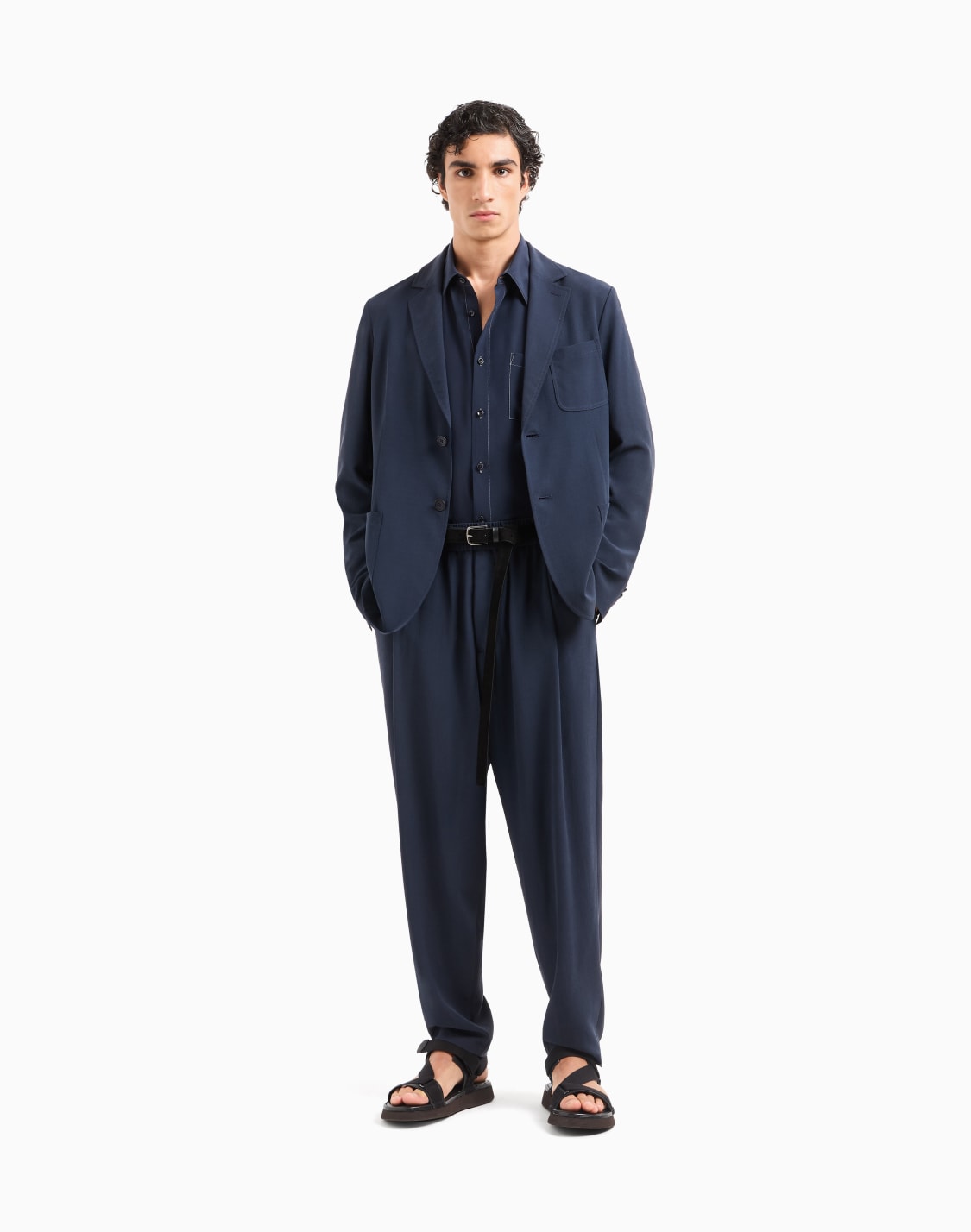 veste-simple-boutonnage-en-crpe-de-soie-bleu--giorgio-armani