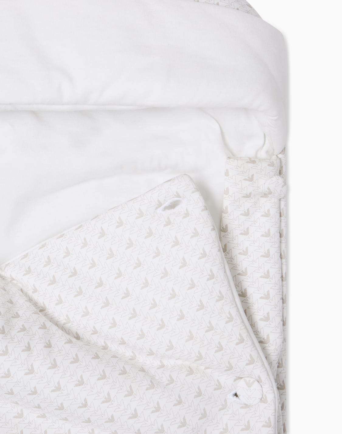 jersey-sleeping-bag-with-op-art-eagles-beige--emporio-armani