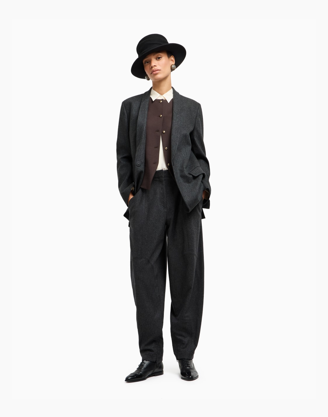 wide-trousers-in-wool-and-cashmere-flannel-grey--giorgio-armani