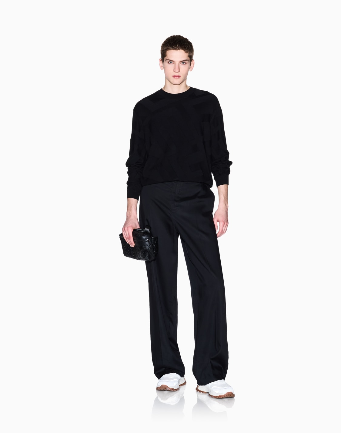 pull-en-mlange-de-viscose-avec-lettrage-jacquard-noir--armani-exchange